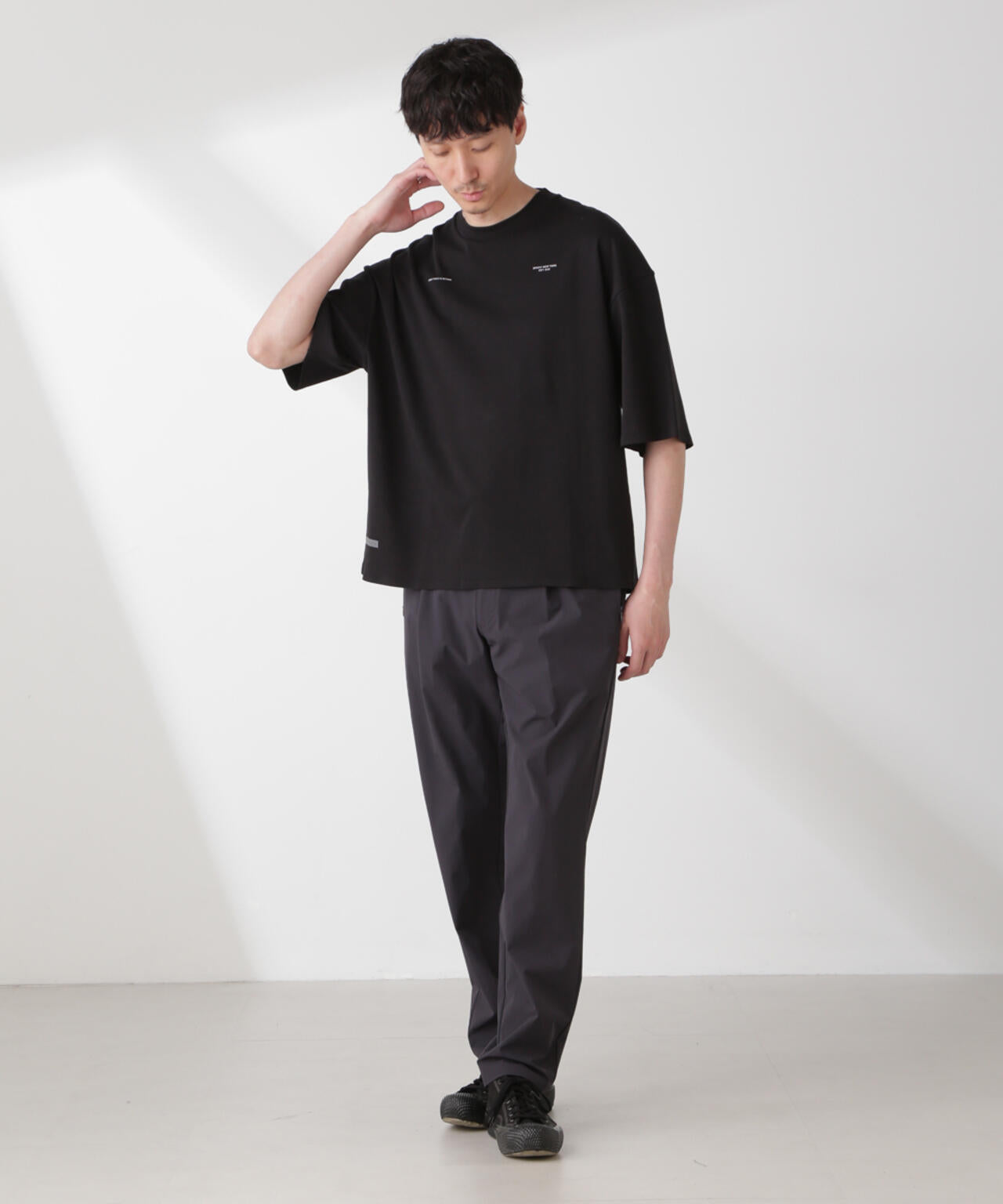 「EVERLAST」 アンチスメル リラックスフィット プリントTシャツ