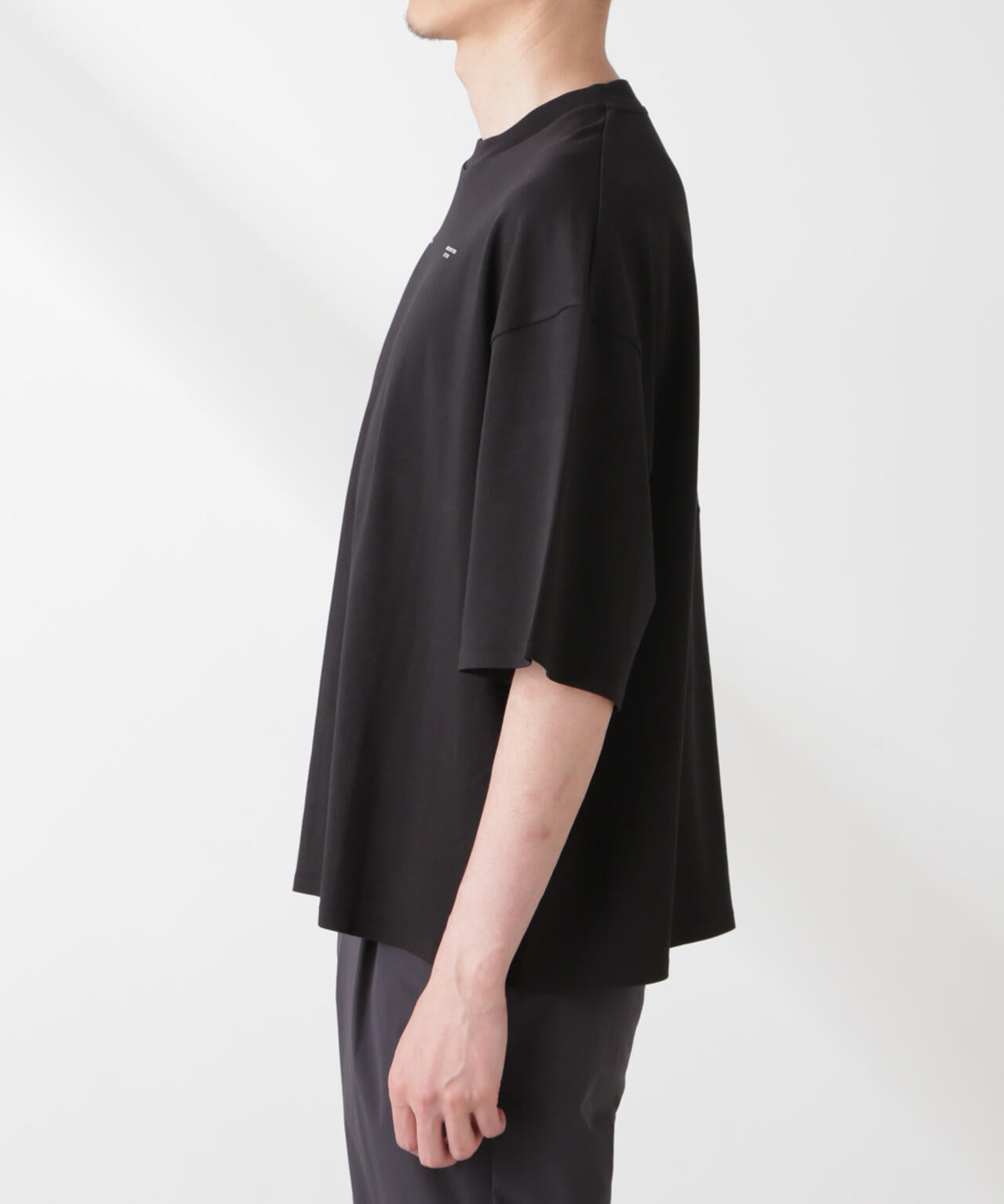 「EVERLAST」 アンチスメル リラックスフィット プリントTシャツ