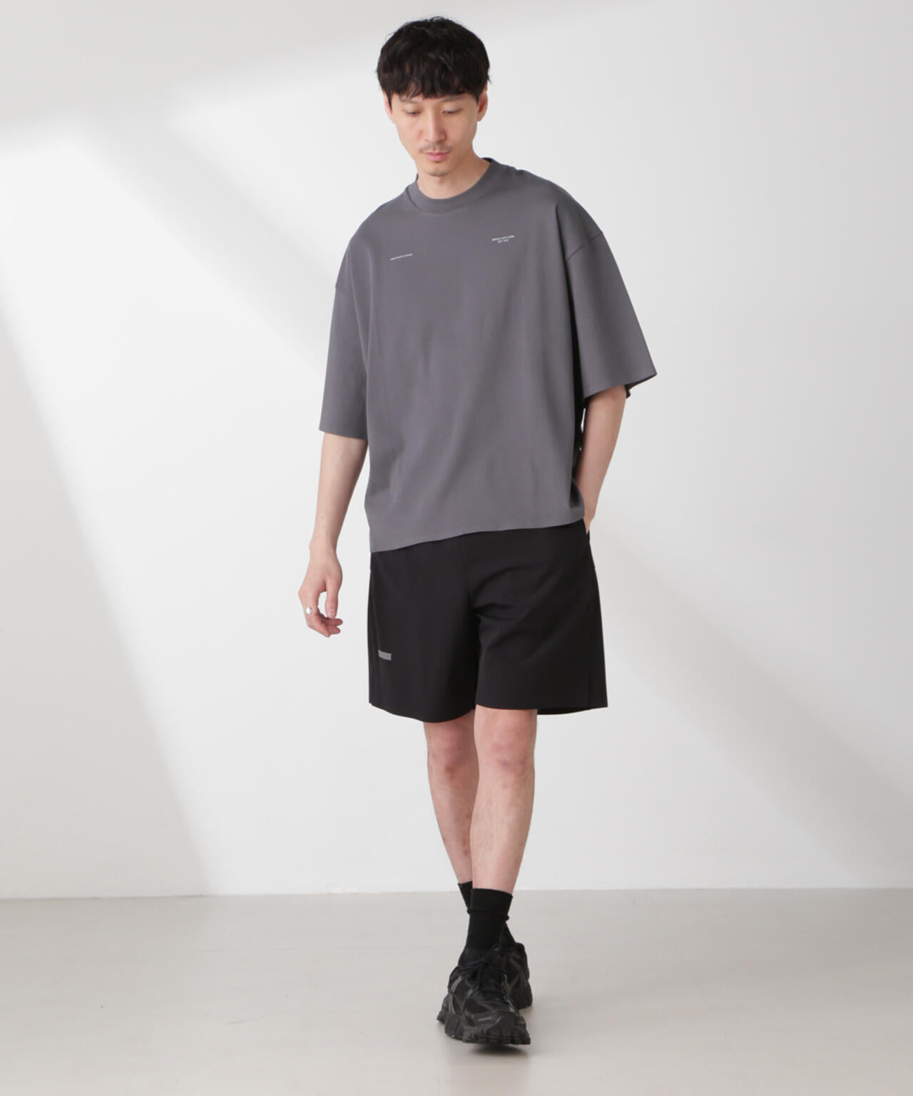 「EVERLAST」 アンチスメル リラックスフィット プリントTシャツ