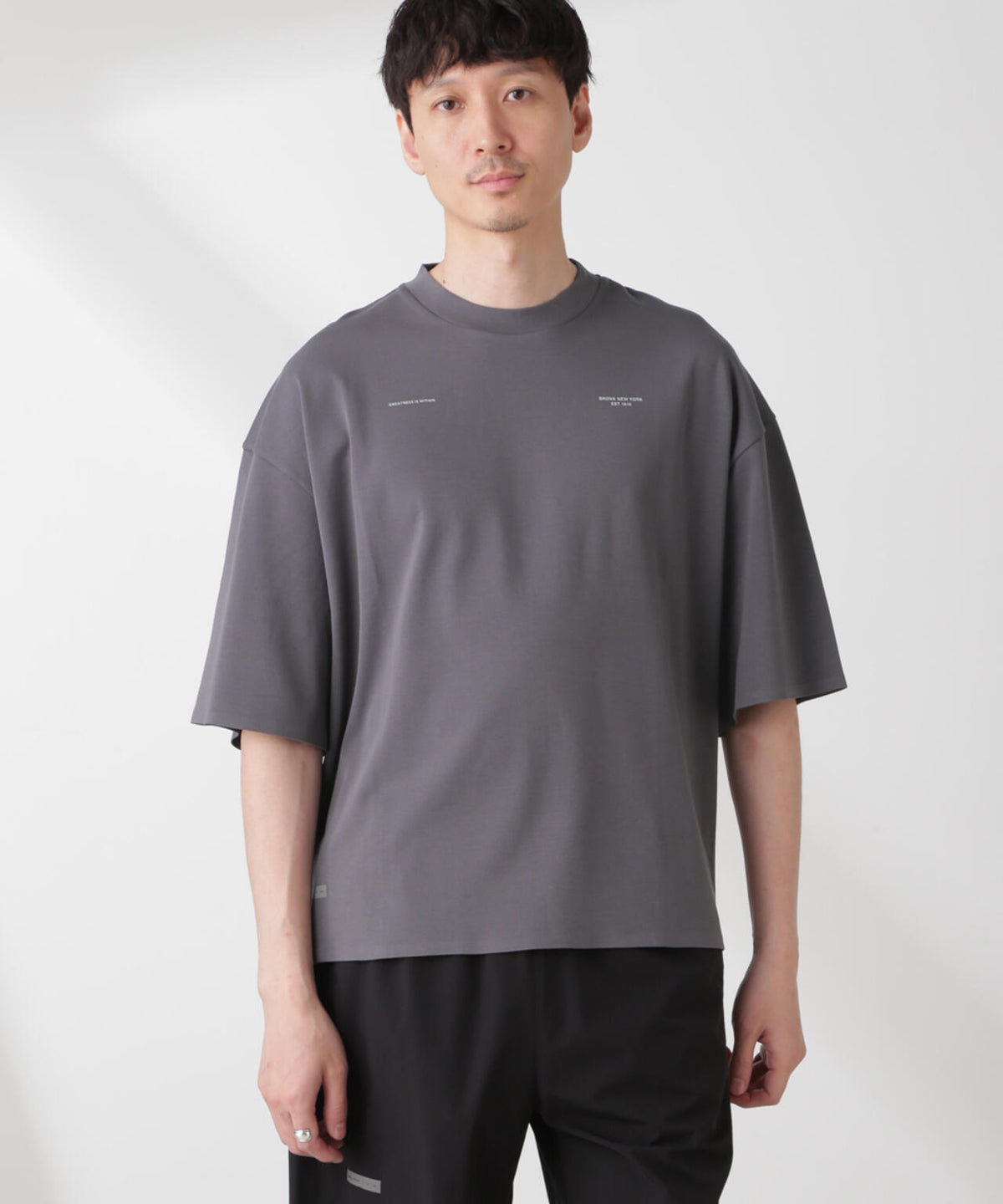 「EVERLAST」 アンチスメル リラックスフィット プリントTシャツ
