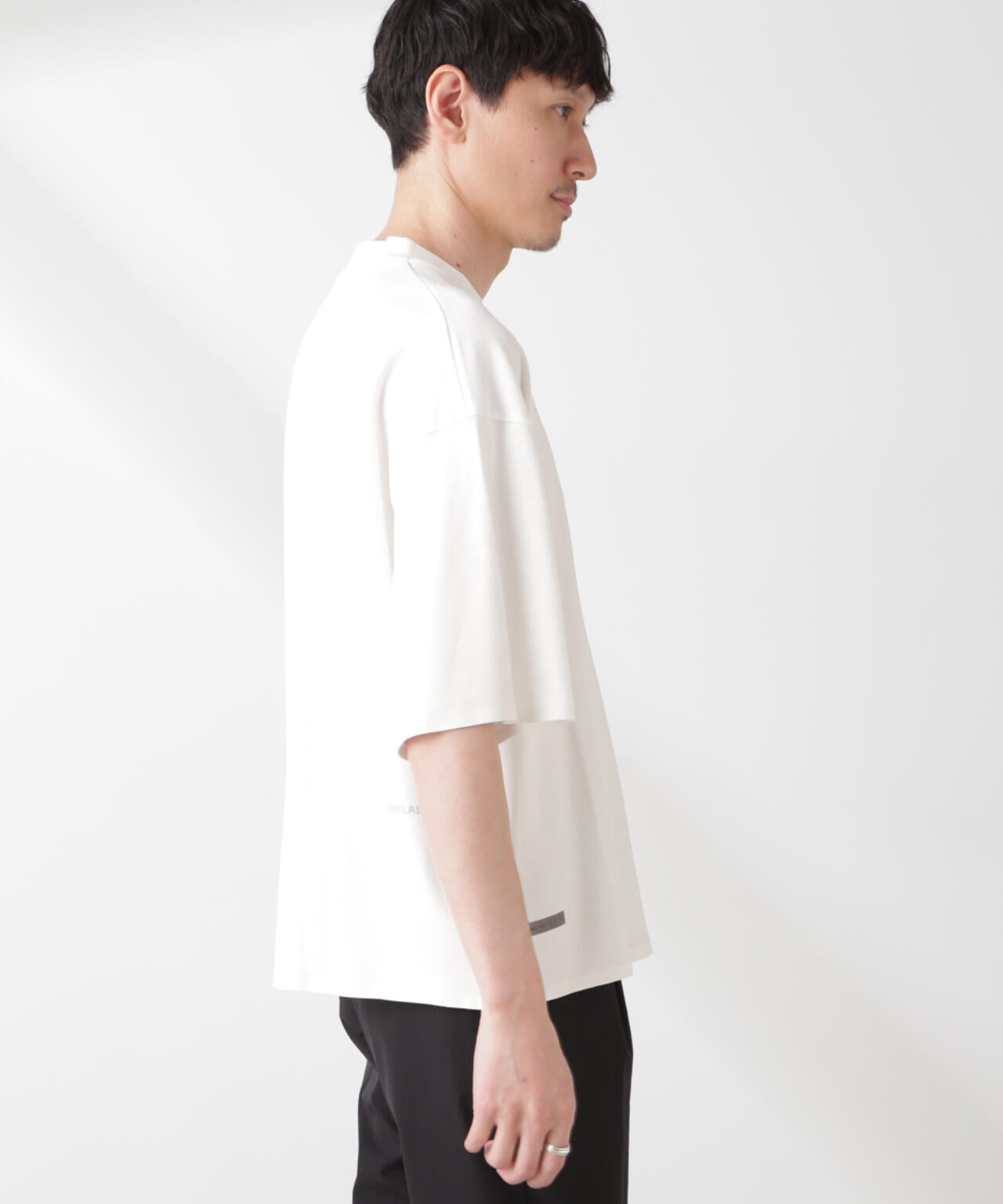 「EVERLAST」 アンチスメル リラックスフィット プリントTシャツ