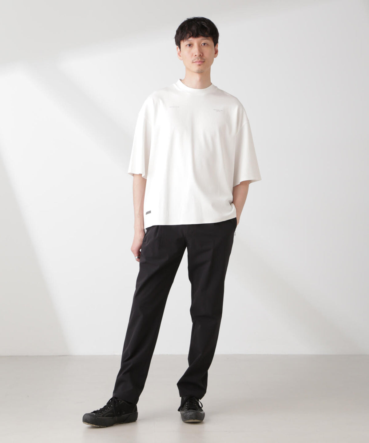 「EVERLAST」 アンチスメル リラックスフィット プリントTシャツ