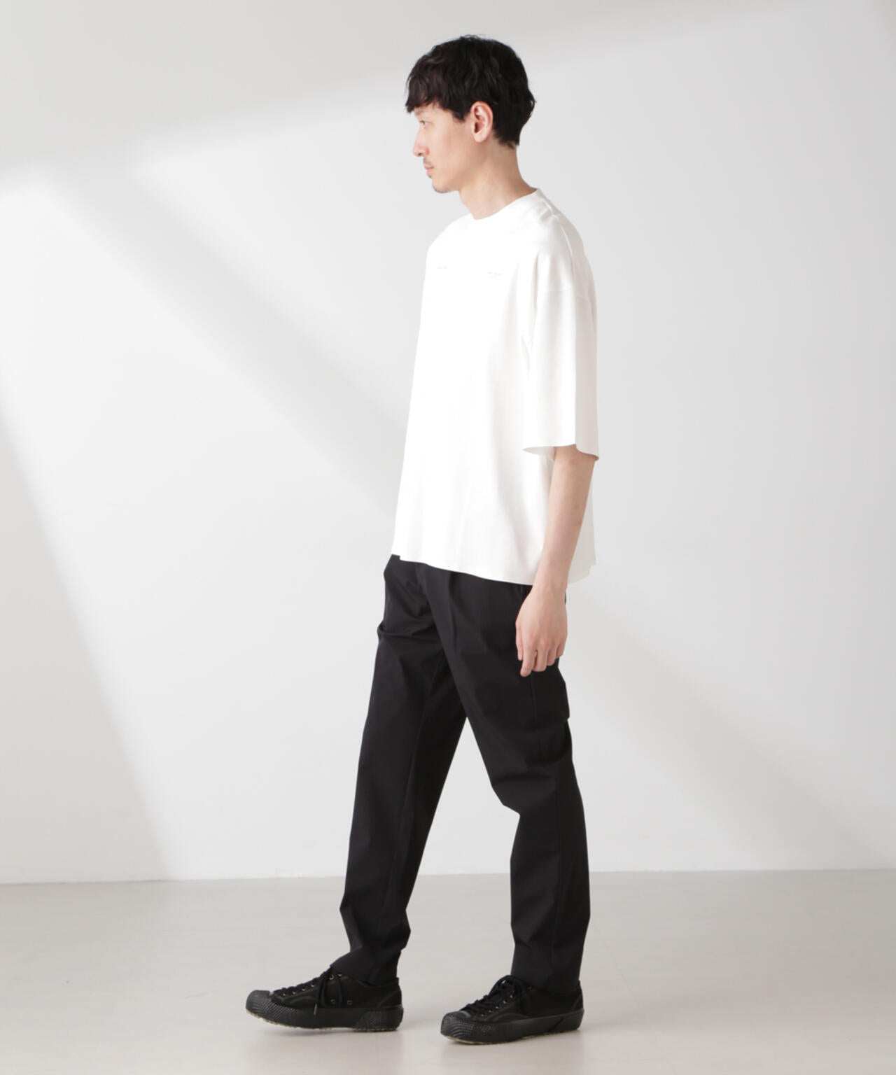 「EVERLAST」 アンチスメル リラックスフィット プリントTシャツ