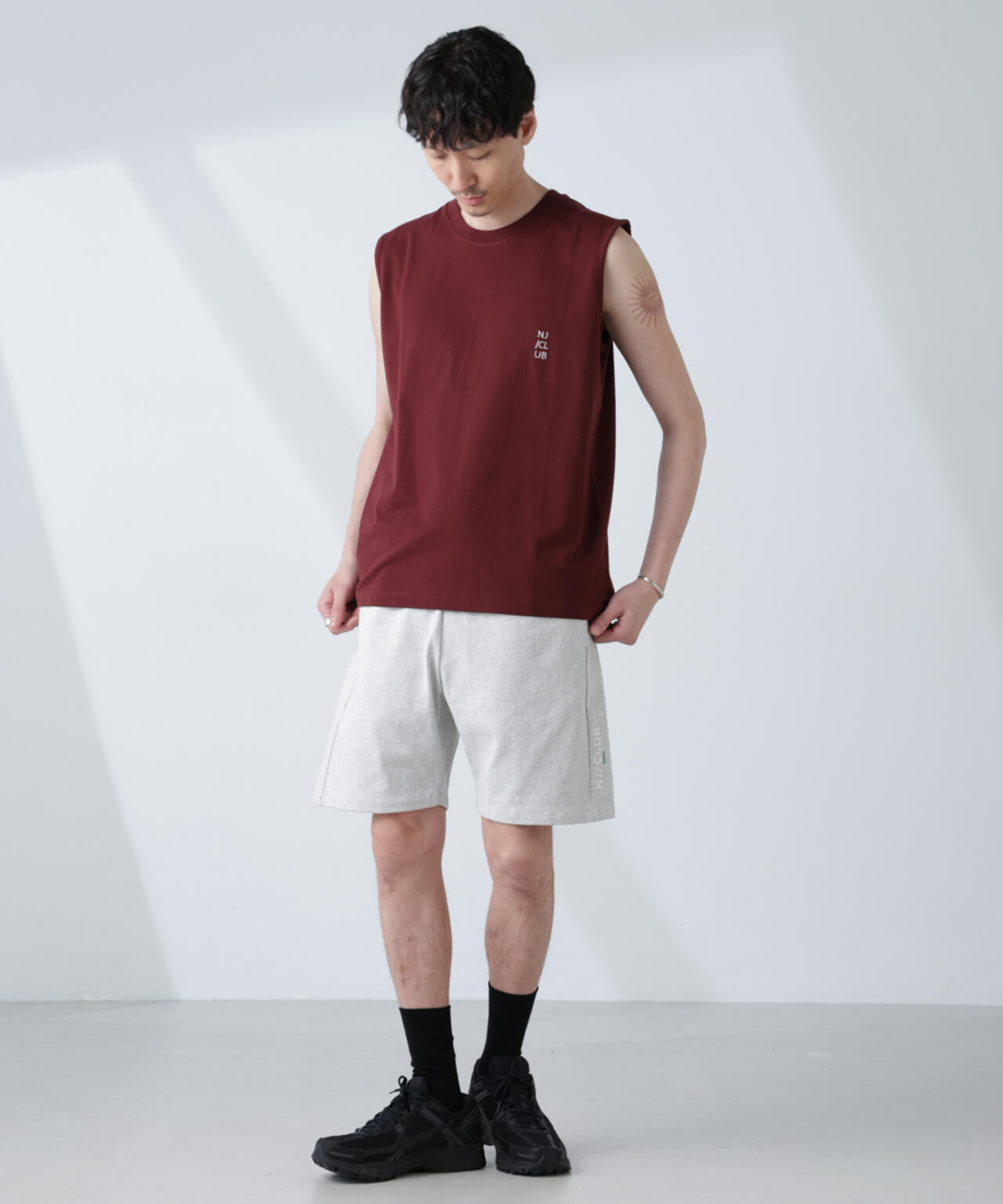 「NJ/CLUB」 ベーシック ノースリーブ