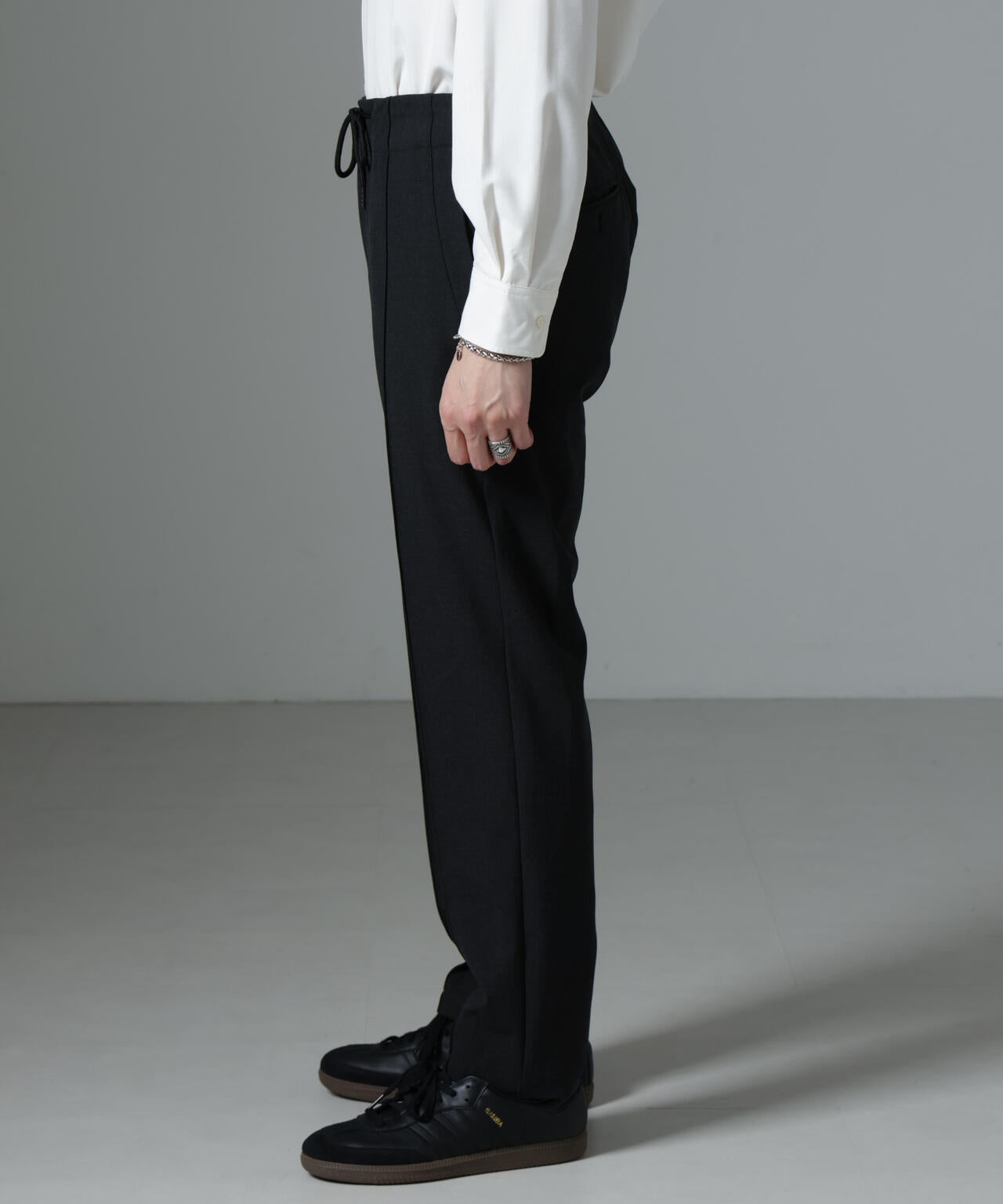 ff02dc85-ea99-58c5-8943-8792b1268375_Image