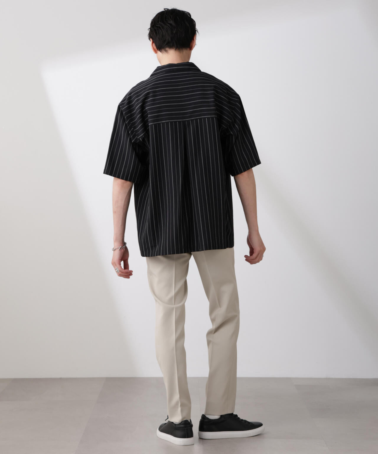 34323744-9a94-55ef-8bbc-6e0805e57fe2_Image