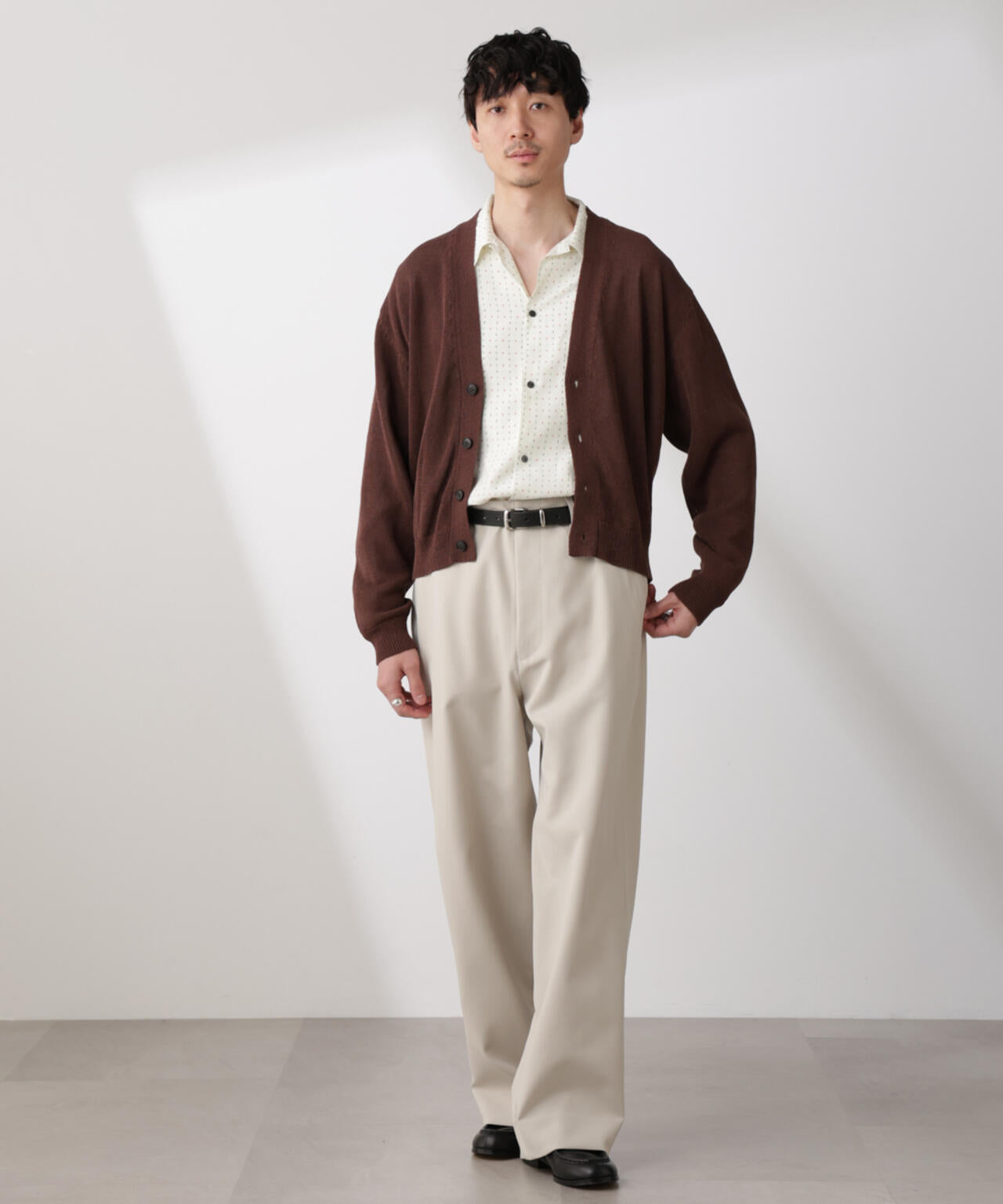 「SOIGNE」ECOPET(R)×AEROツイルストレッチチノスラックス
