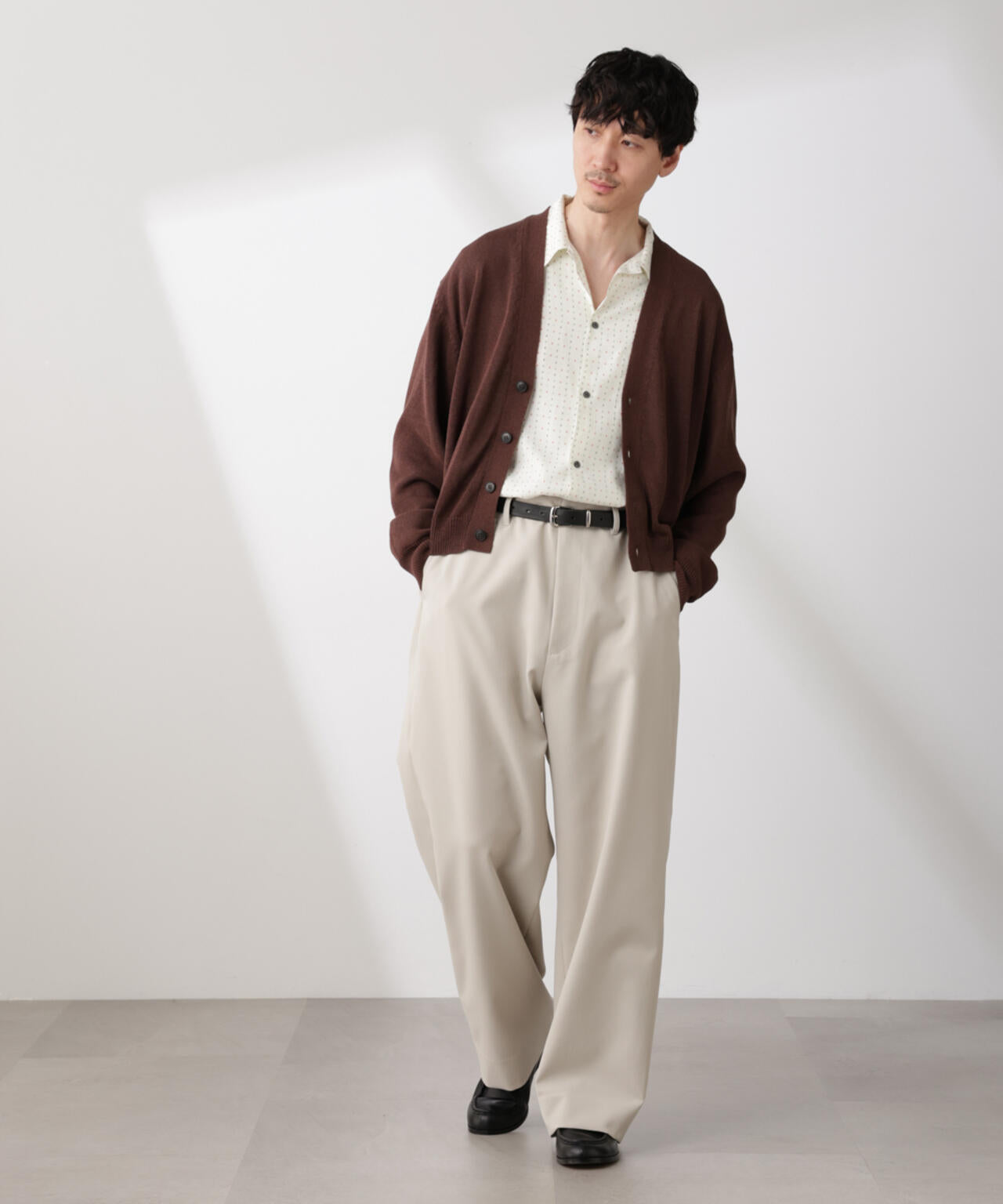 「SOIGNE」ECOPET(R)×AEROツイルストレッチチノスラックス