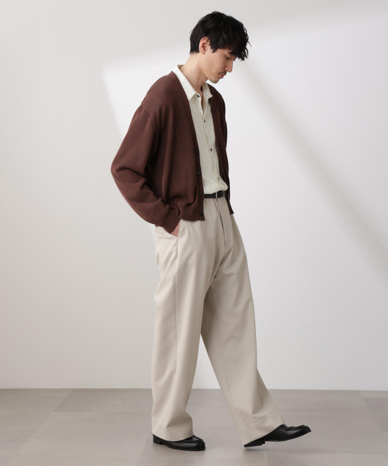 「SOIGNE」ECOPET(R)×AEROツイルストレッチチノスラックス