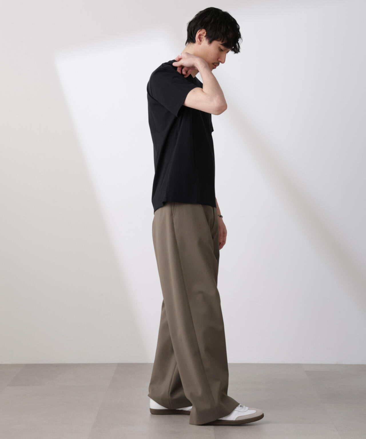 「SOIGNE」ECOPET(R)×AEROツイルストレッチチノスラックス