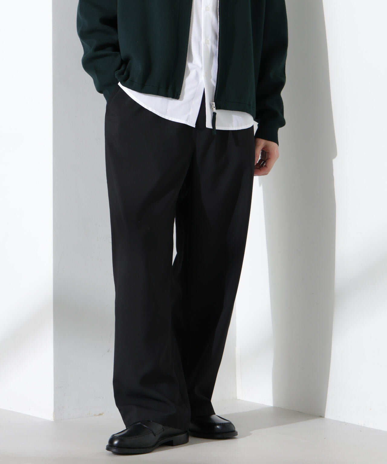 9aeed53a-211a-53ab-9acd-688cbdae1300_Image