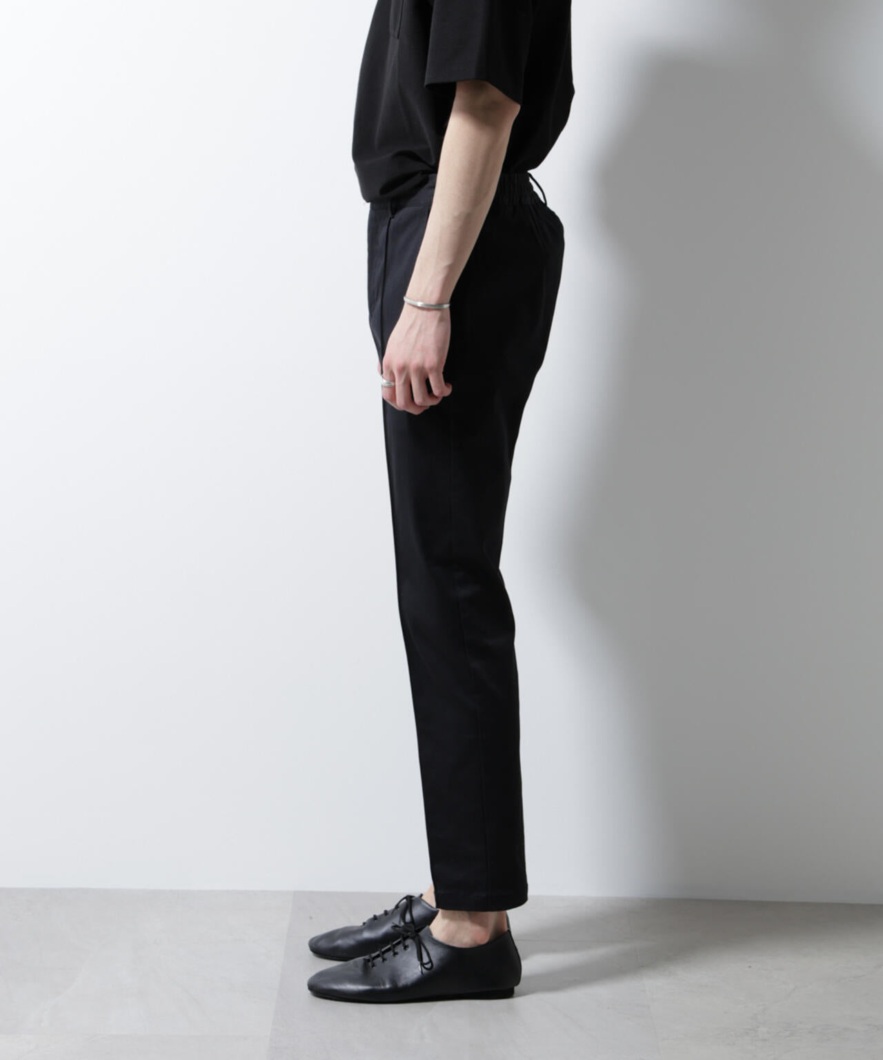 997fd2de-3afe-5604-98c1-d386789a2dd9_Image