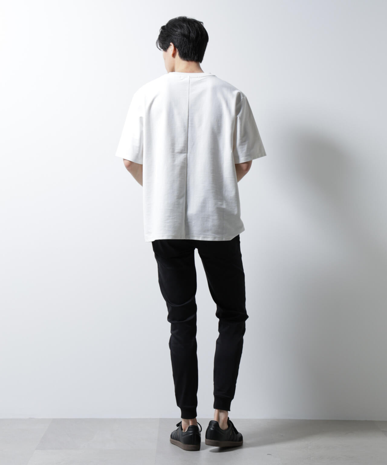 ebd2f827-47aa-5d37-a011-49d19bbcad5f_Image