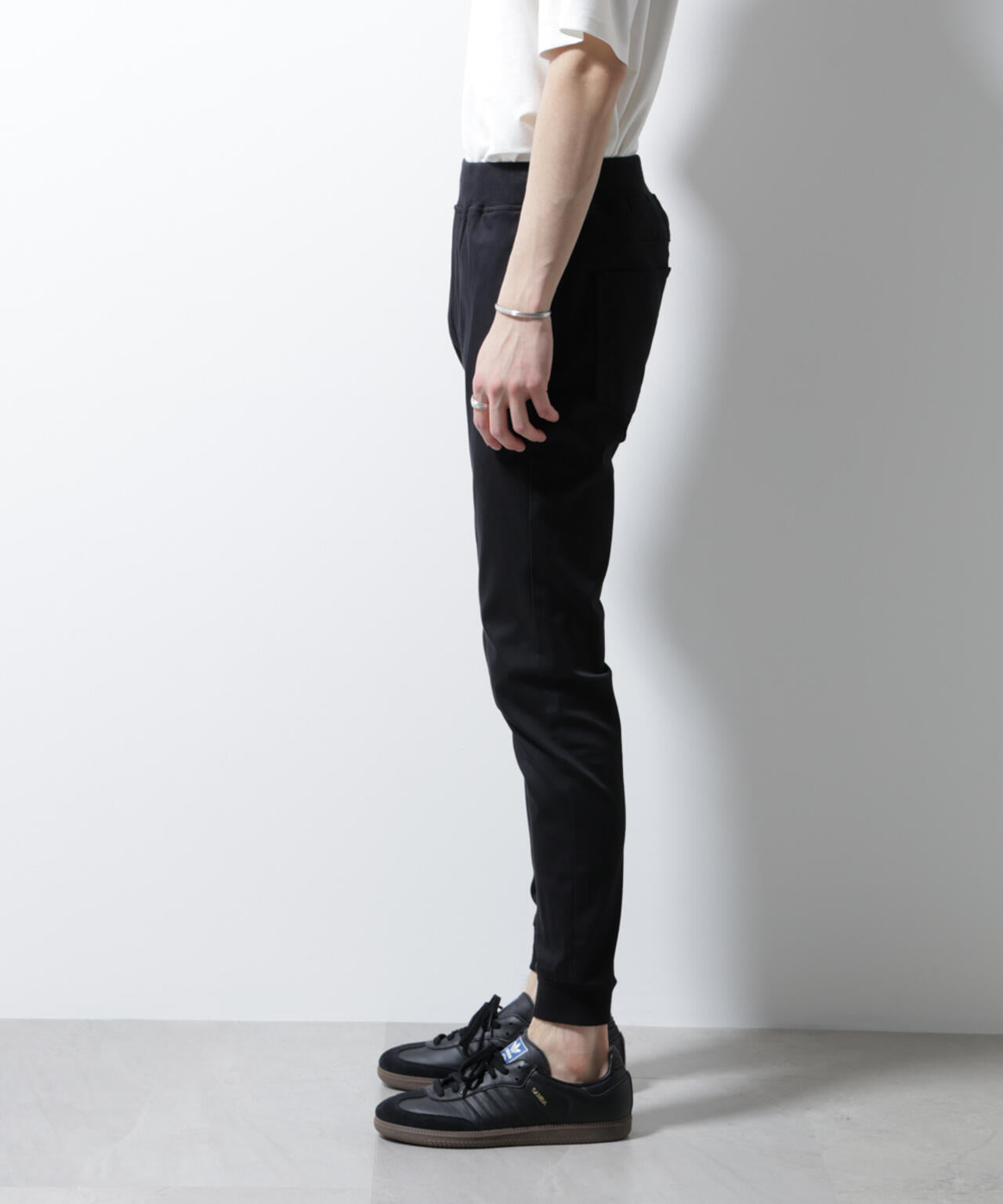 da0935b9-2c28-5e37-a615-1a9a4b856667_Image