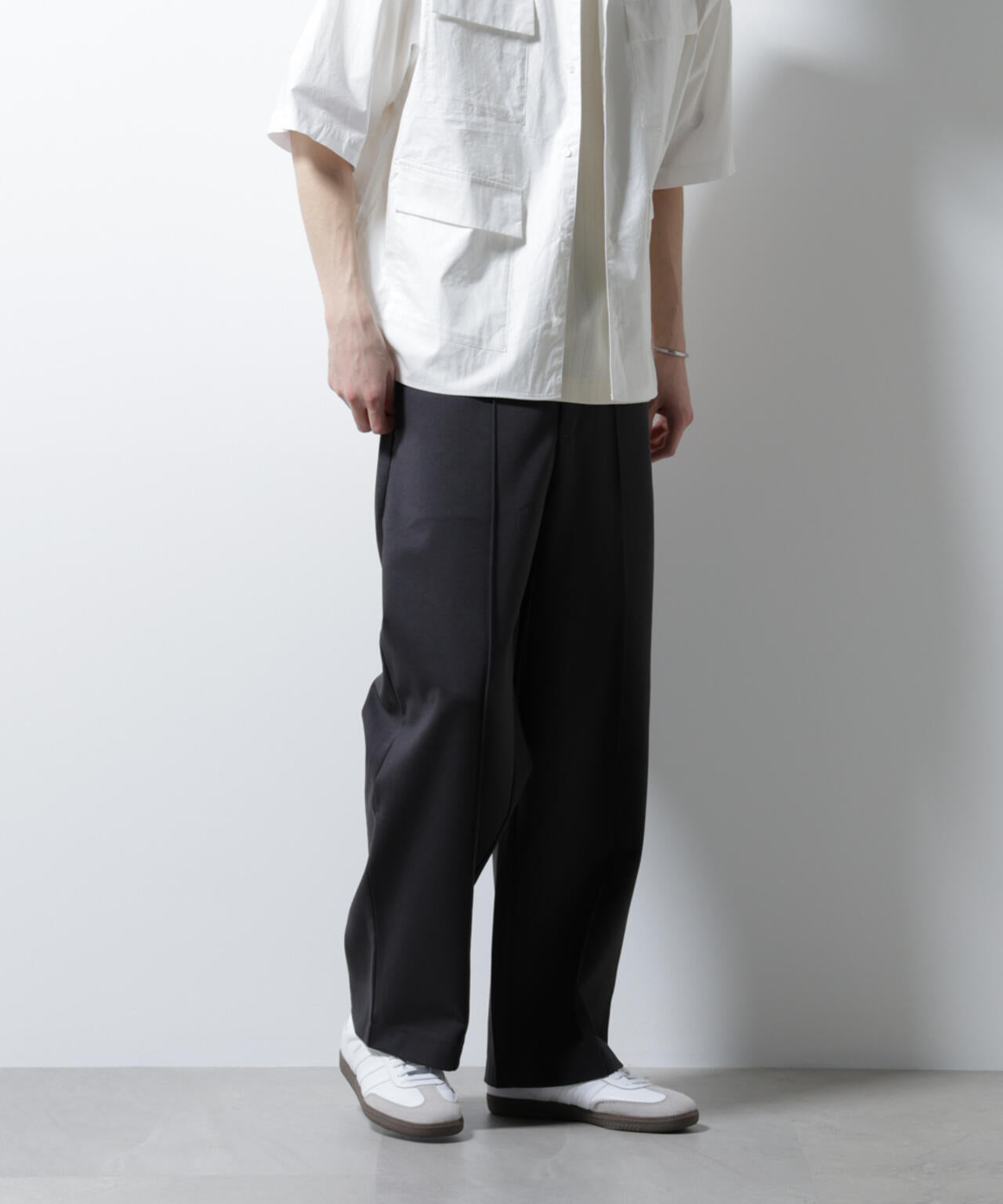 982db795-3d71-5751-9086-1db22fa49806_Image