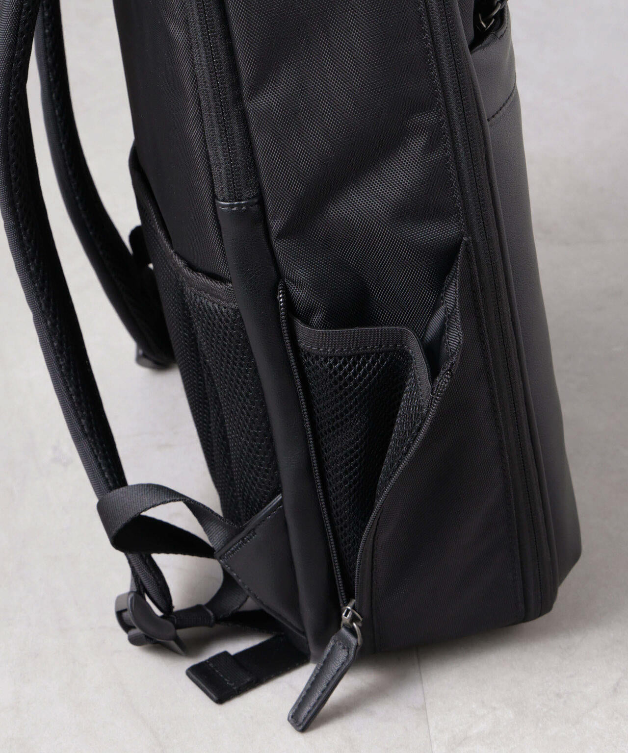 d4309da3-fa9f-585b-85aa-935925bd479f_Image