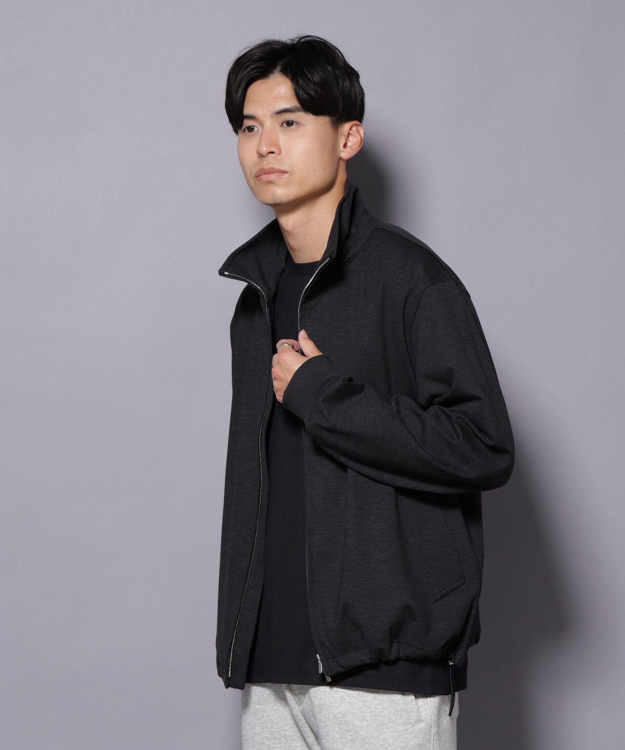 DELEGANTE TECH+ バルーンブルゾン