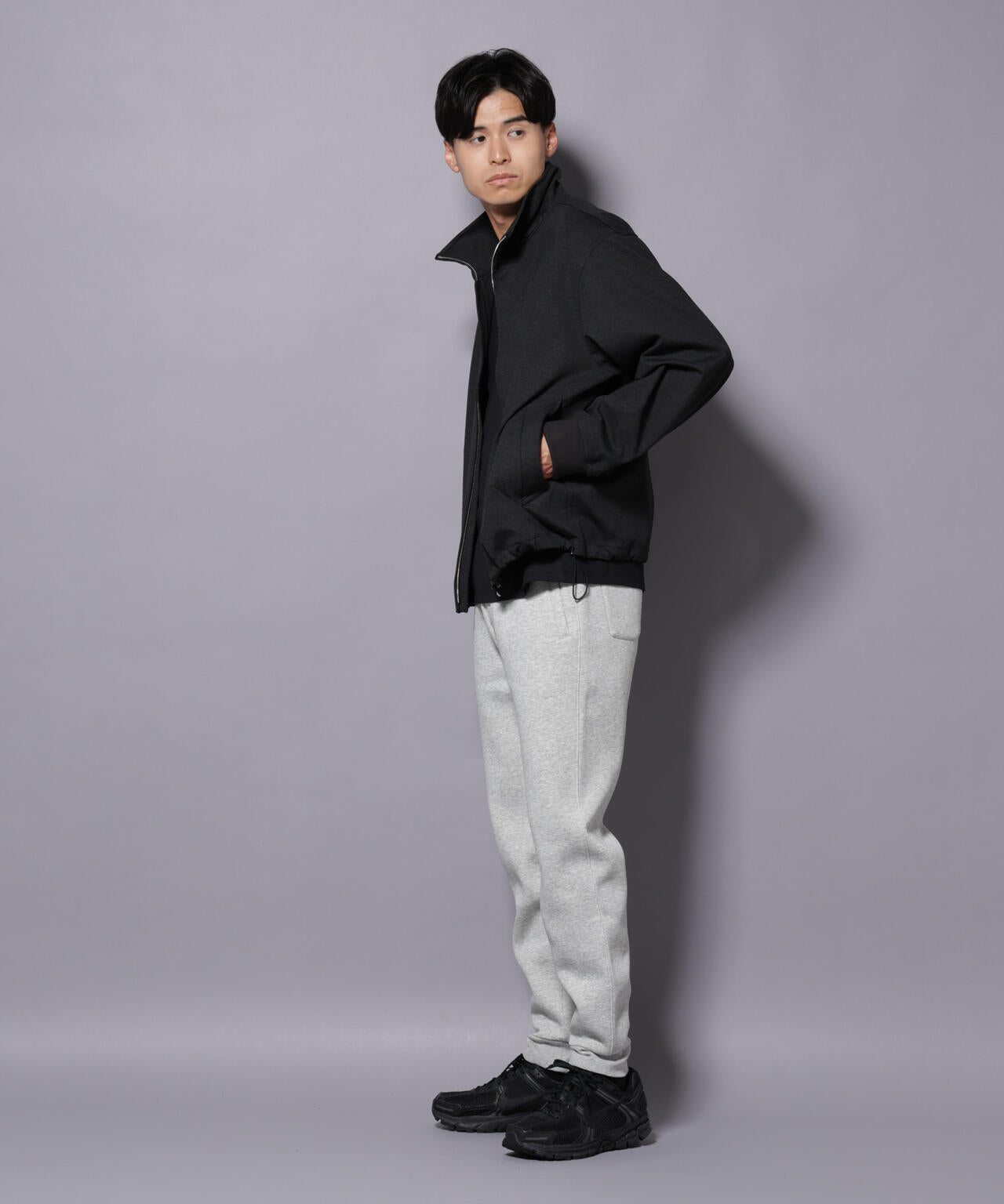 DELEGANTE TECH+ バルーンブルゾン