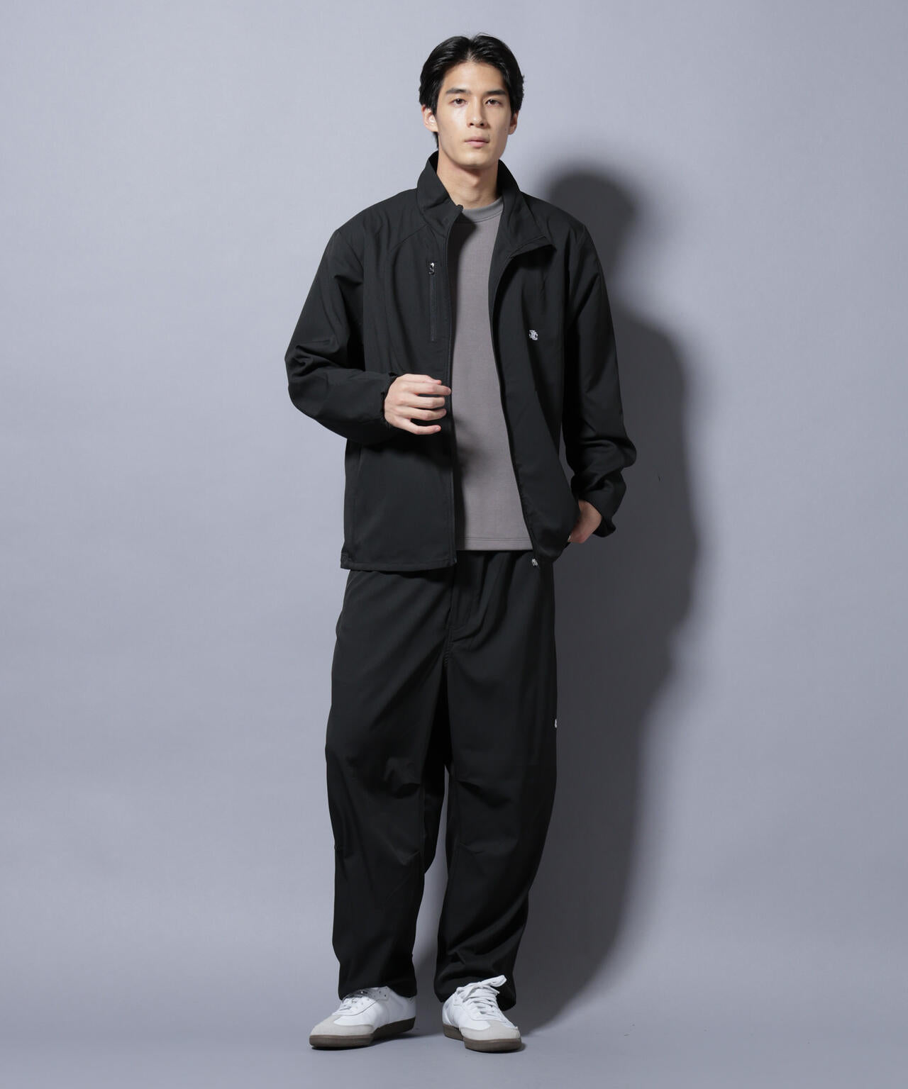 「NJ/CLUB」ワンポイントロゴトラックジャケット