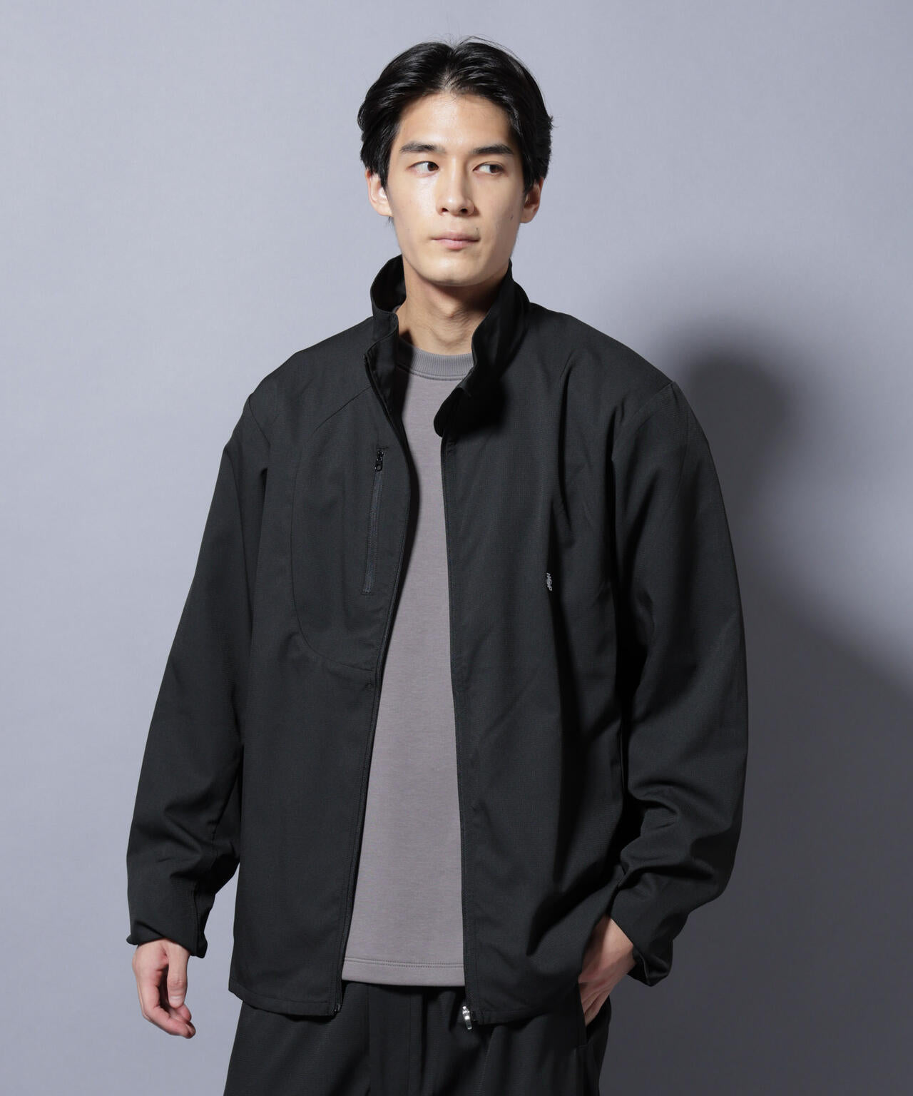 「NJ/CLUB」ワンポイントロゴトラックジャケット