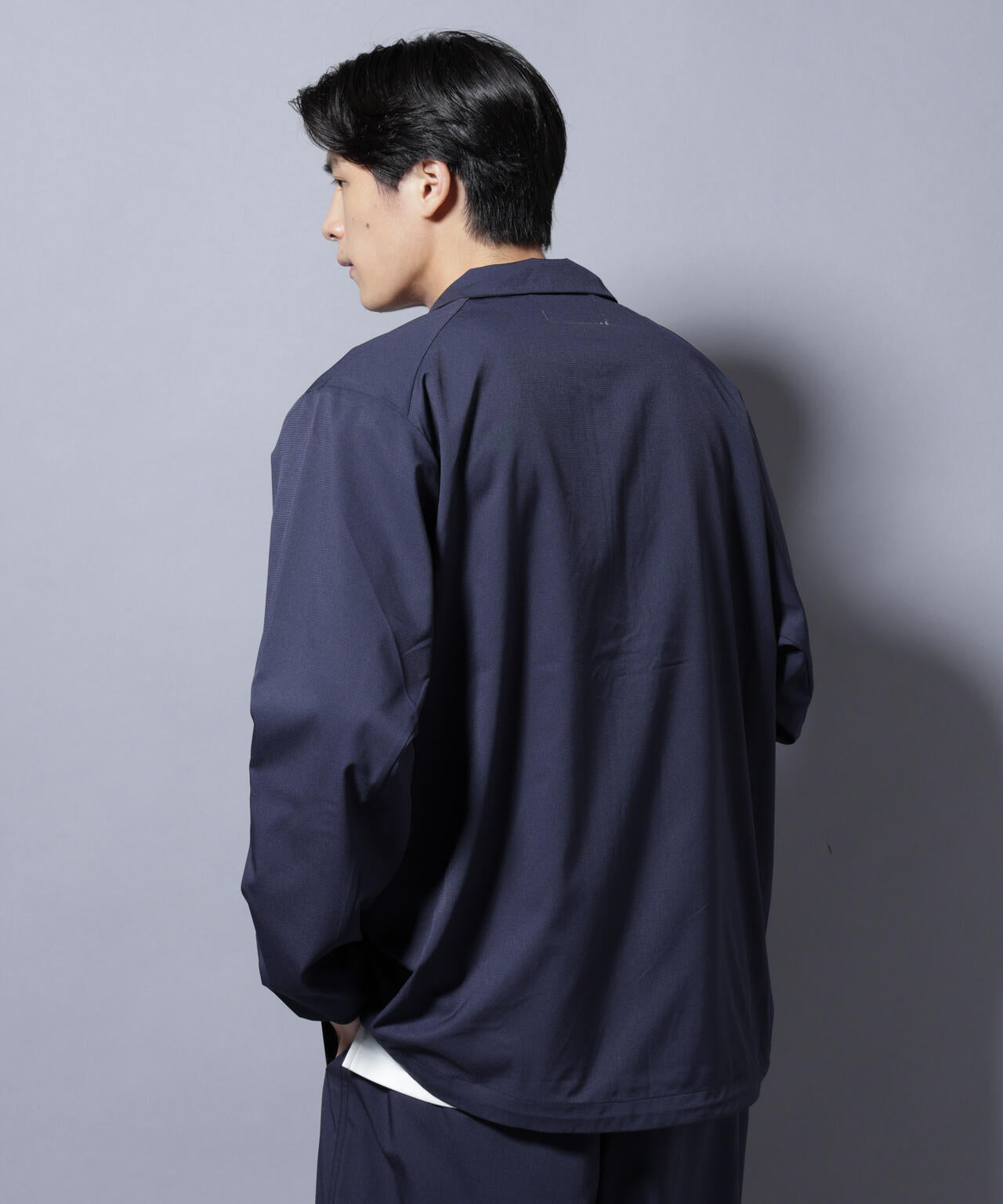 「NJ/CLUB」ワンポイントロゴトラックジャケット