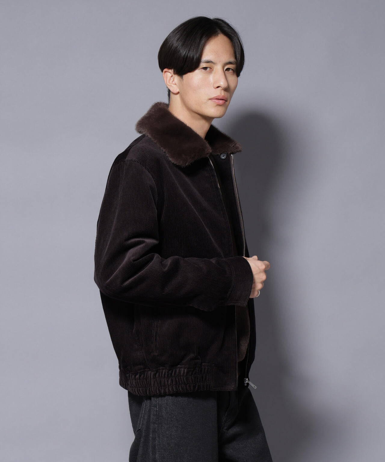 アタッチドカラー コットンコーデュロイブルゾン