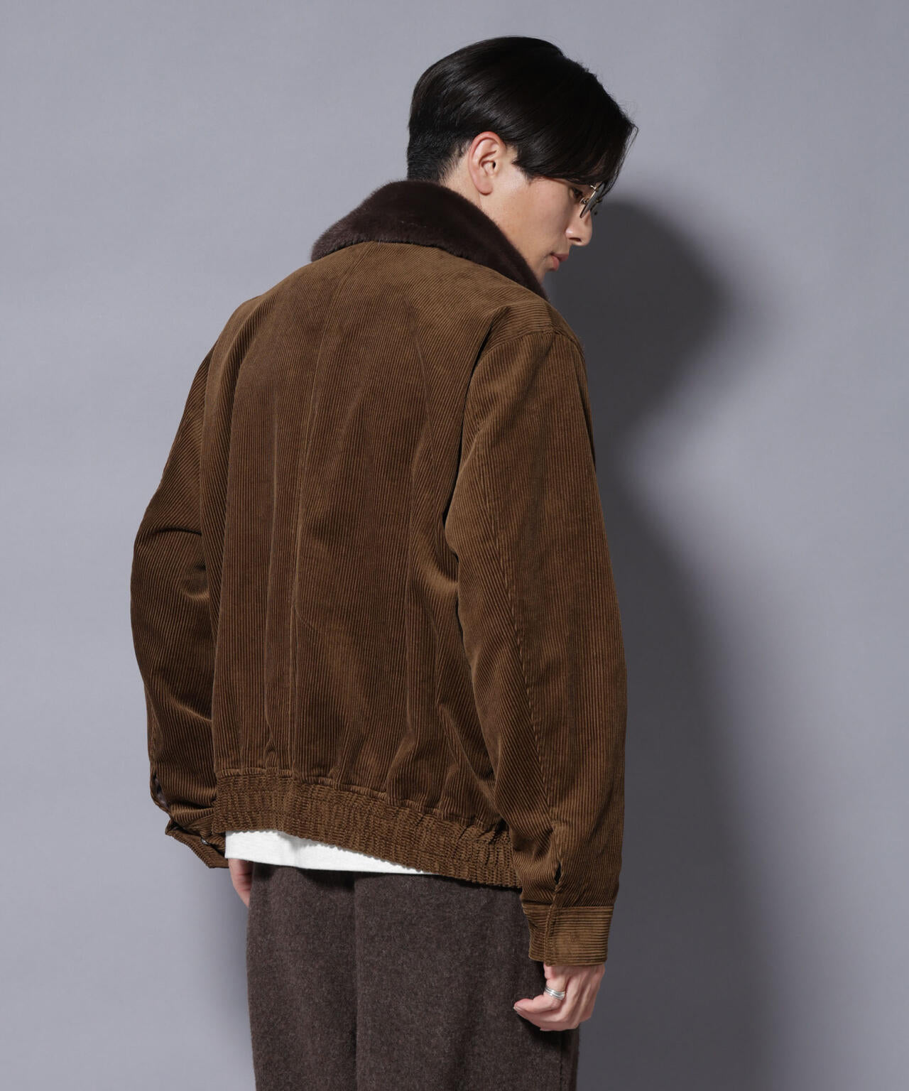 アタッチドカラー コットンコーデュロイブルゾン