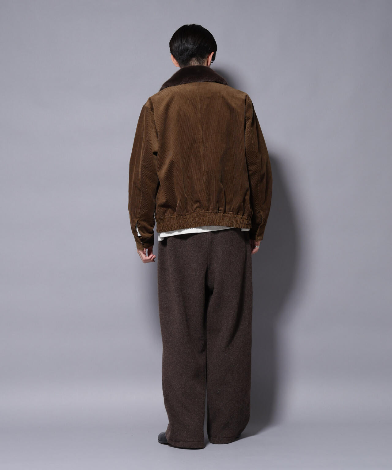 アタッチドカラー コットンコーデュロイブルゾン