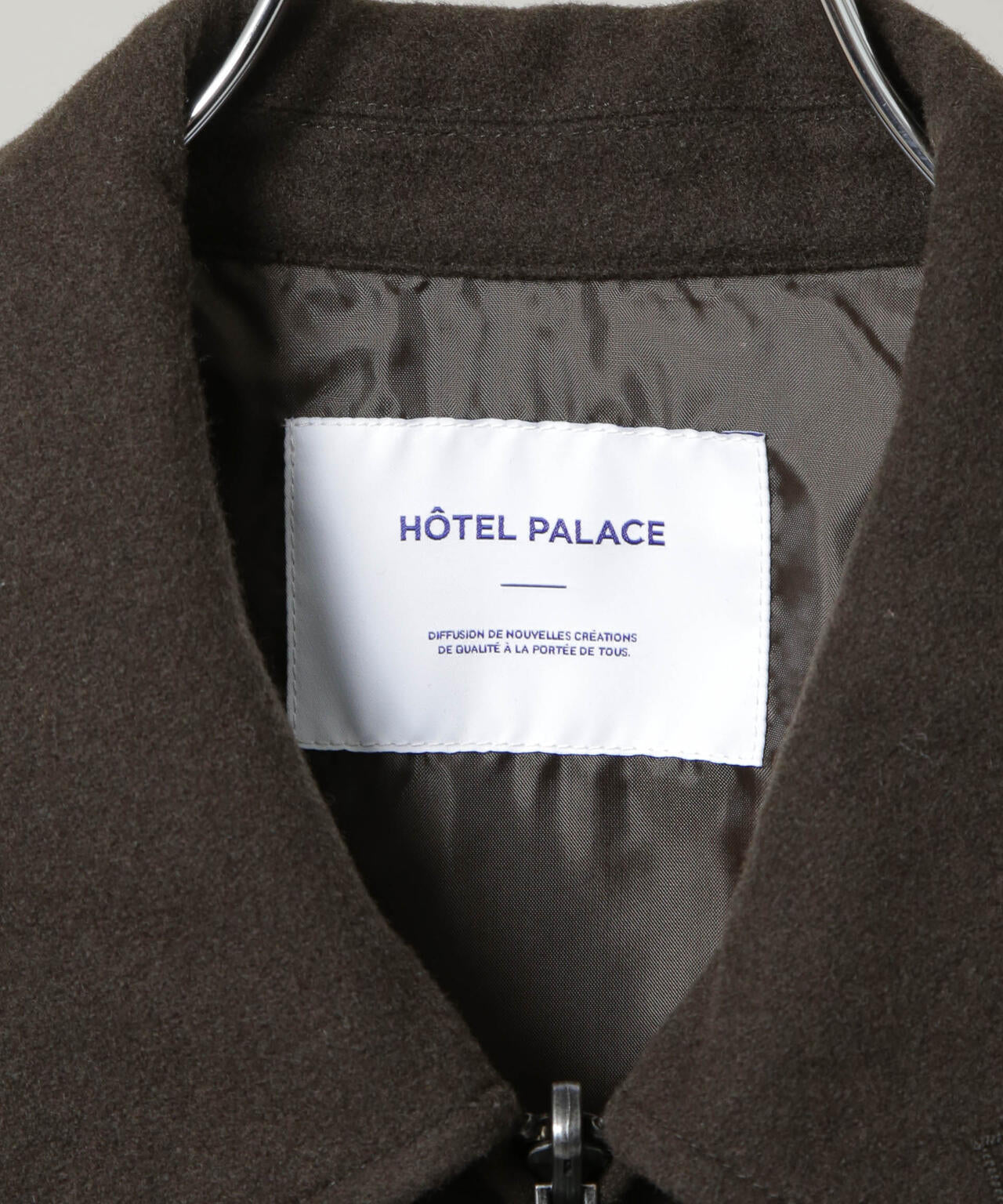 「HOTEL PALACE」ルーズシルエットスイングトップ