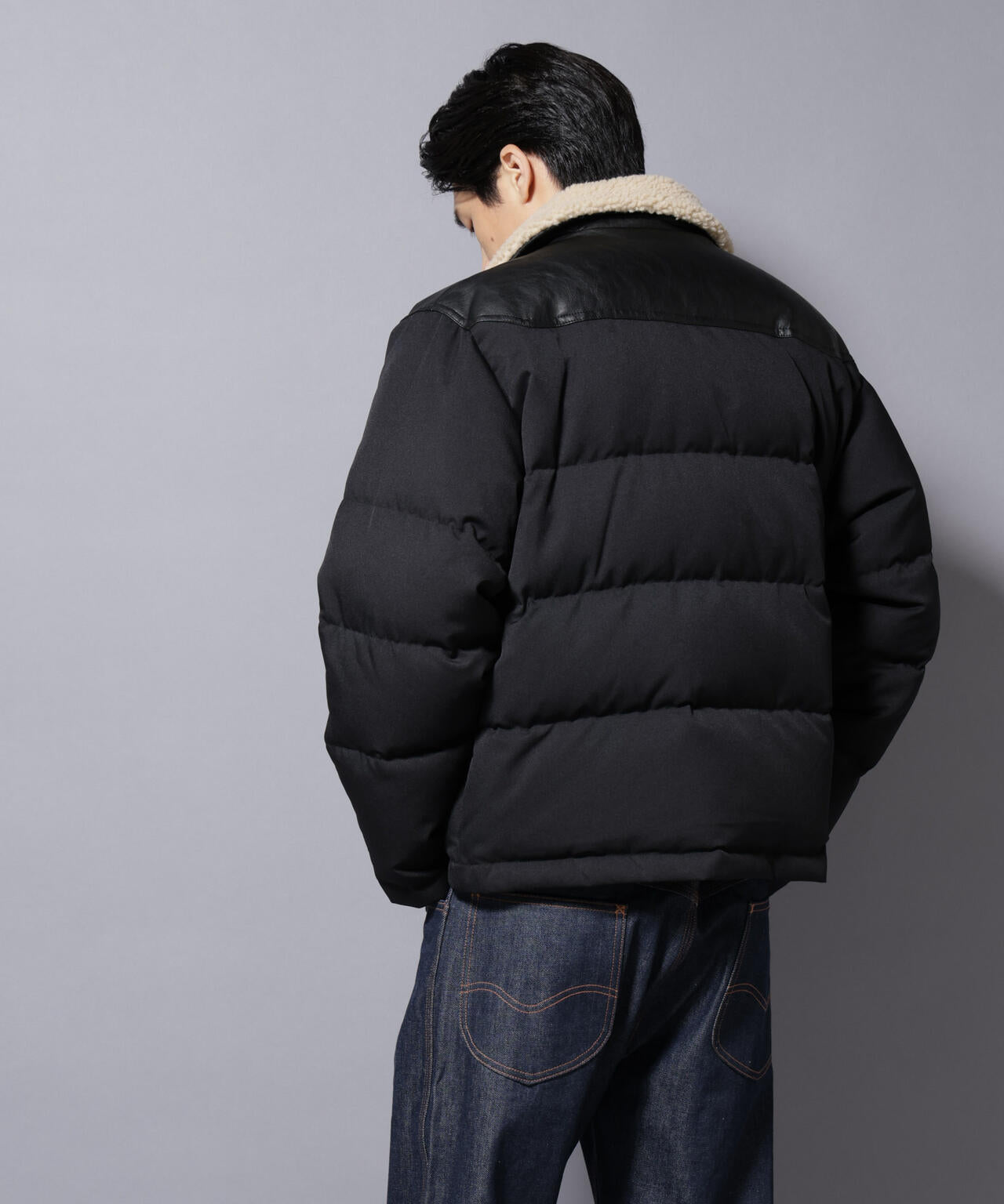 「西川ダウン(R)」ボアカラーサージショートダウン