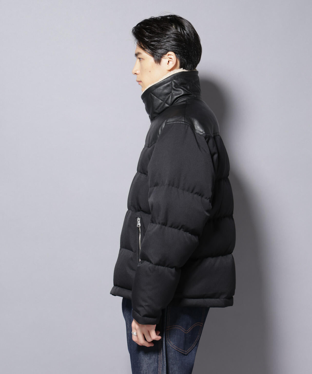 「西川ダウン(R)」ボアカラーサージショートダウン