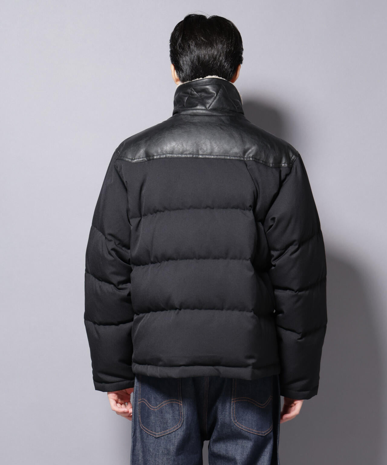 「西川ダウン(R)」ボアカラーサージショートダウン