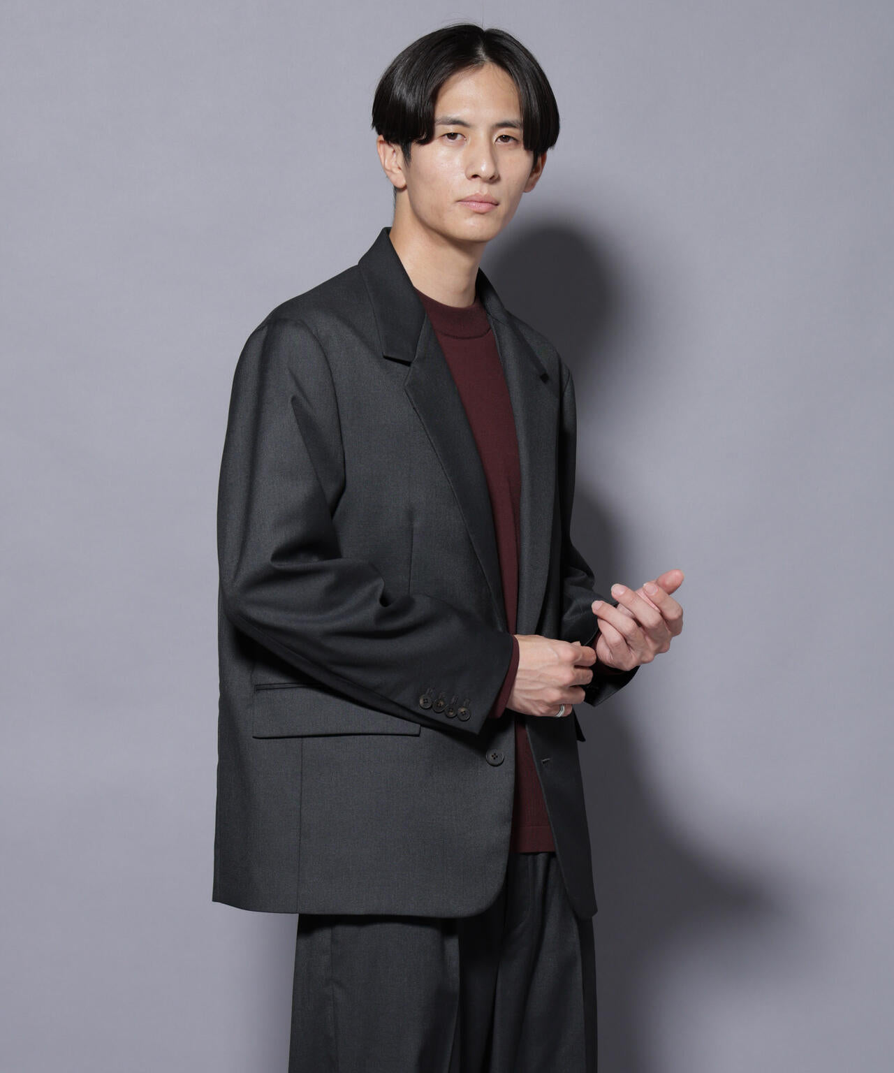 DELEGANTEエアリーサキソニー グリッターストライプテーラードジャケット(セットアップ可)