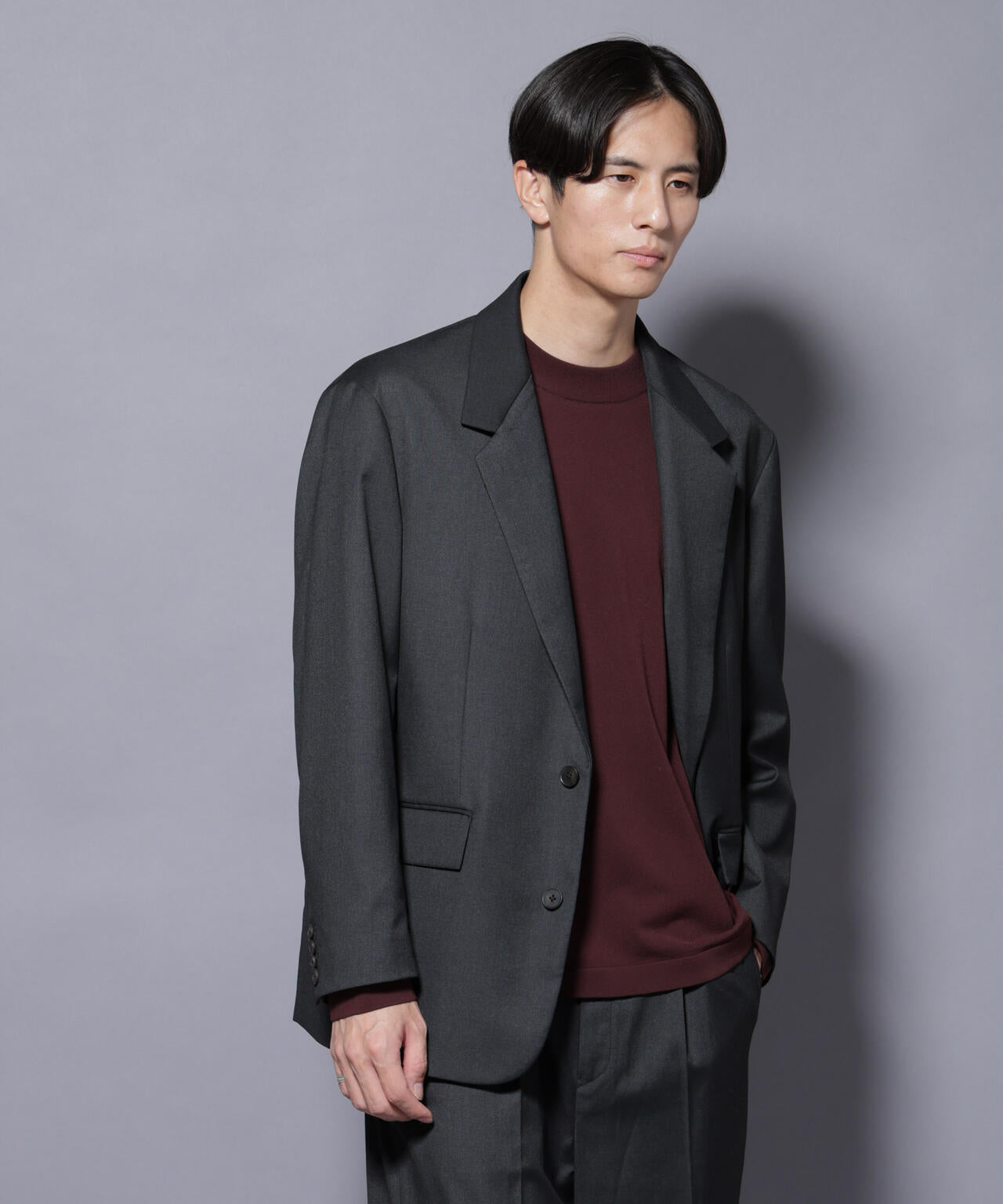 DELEGANTEエアリーサキソニー グリッターストライプテーラードジャケット(セットアップ可)