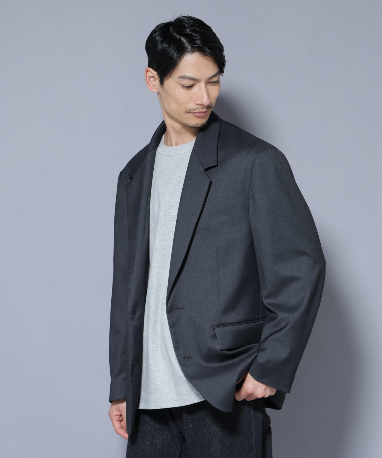 DELEGANTEエアリーサキソニー グリッターストライプテーラードジャケット(セットアップ可)