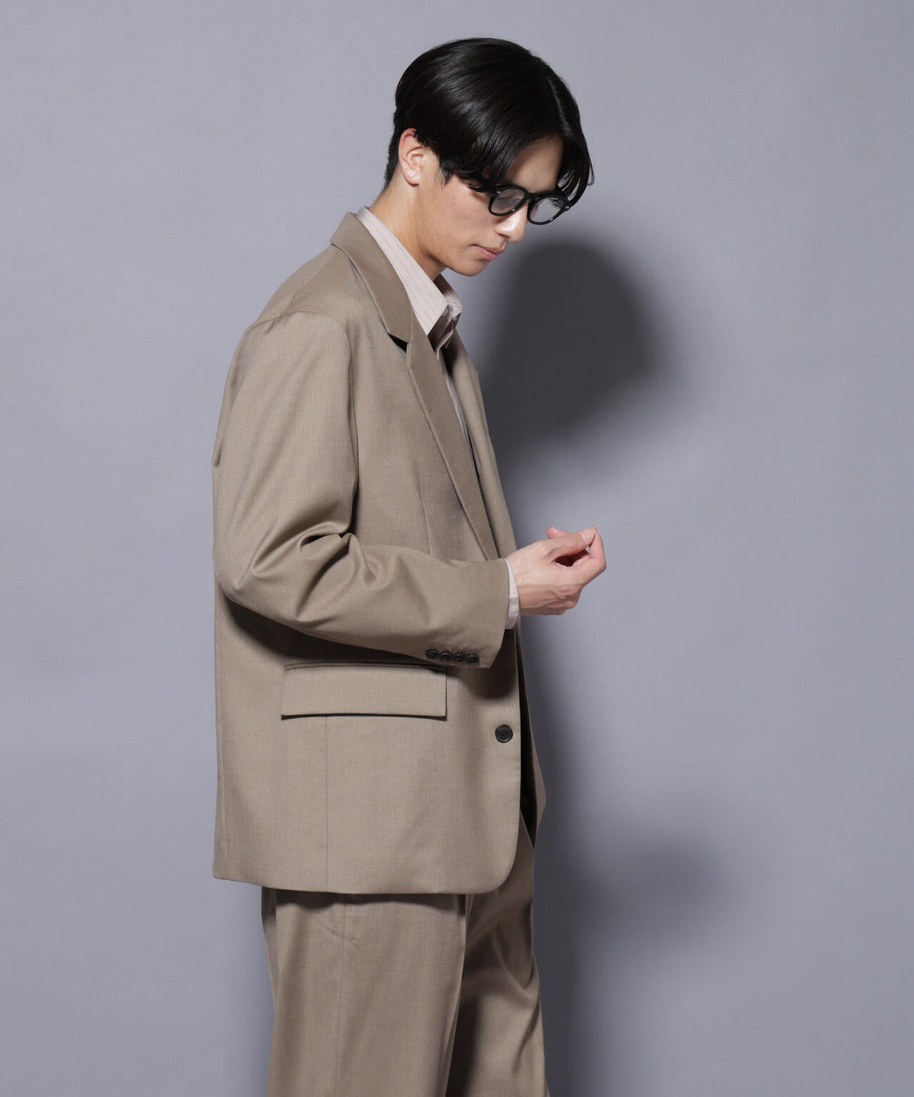 DELEGANTEエアリーサキソニー グリッターストライプテーラードジャケット(セットアップ可)