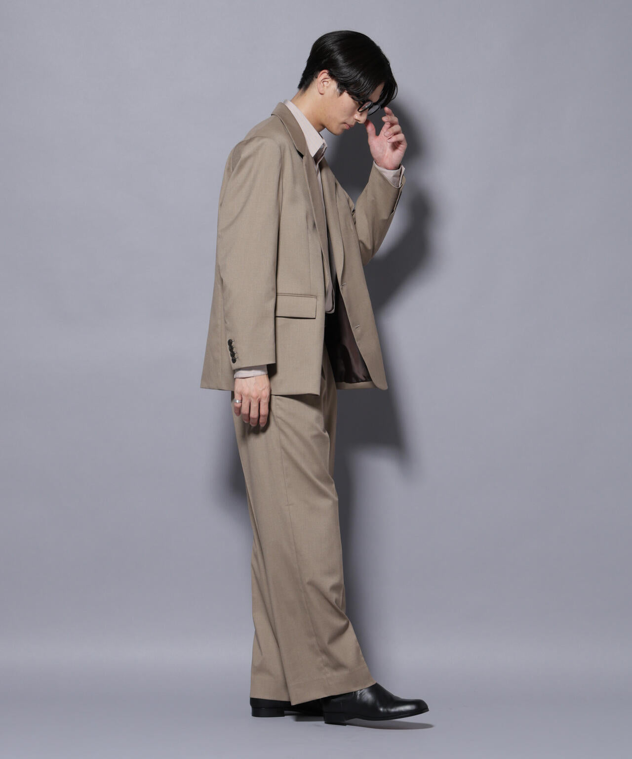 DELEGANTEエアリーサキソニー グリッターストライプテーラードジャケット(セットアップ可)