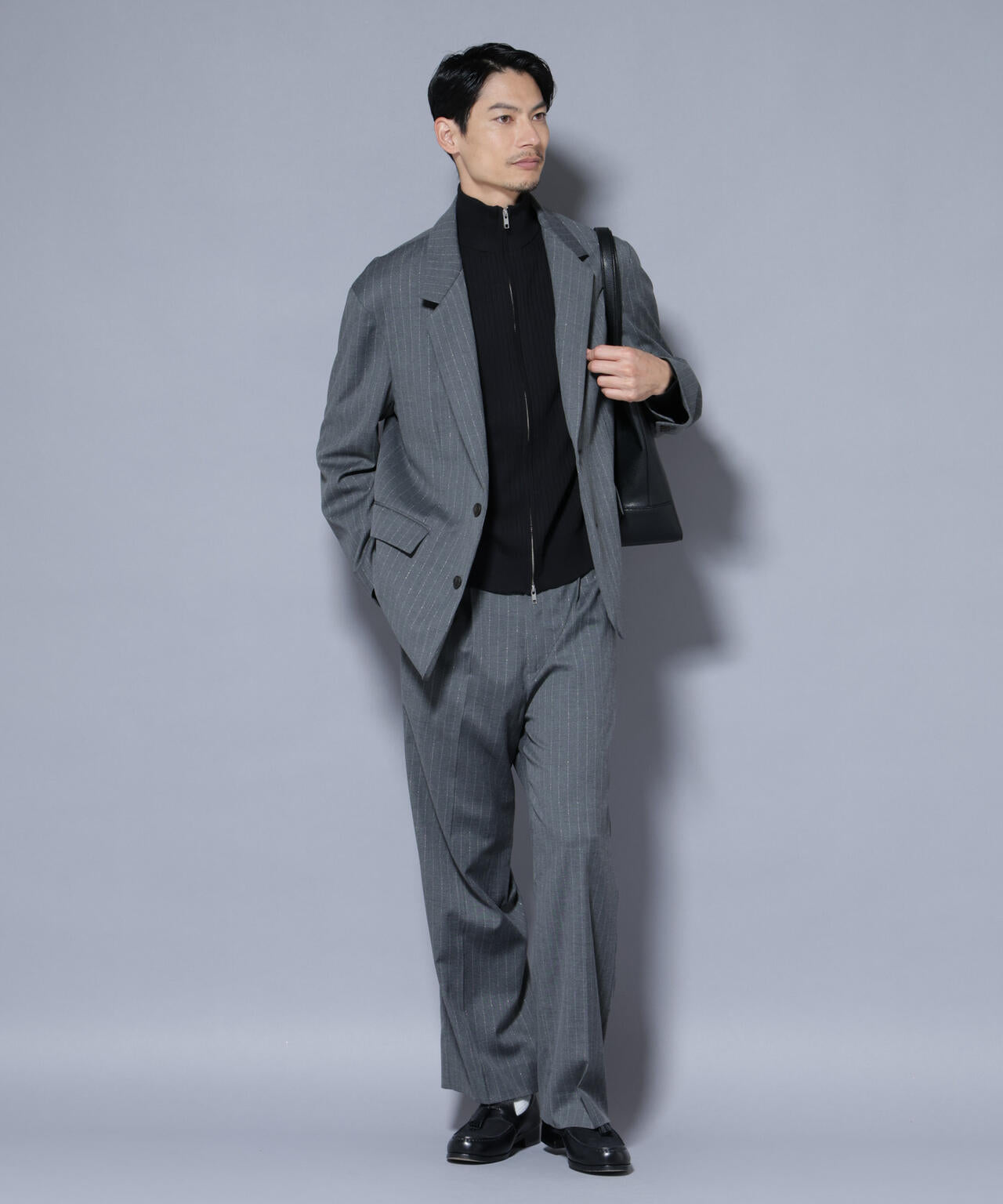 DELEGANTEエアリーサキソニー グリッターストライプテーラードジャケット(セットアップ可)