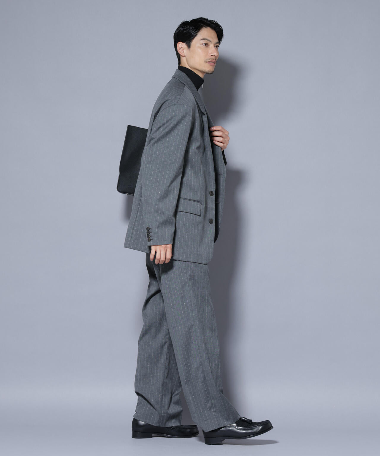 DELEGANTEエアリーサキソニー グリッターストライプテーラードジャケット(セットアップ可)