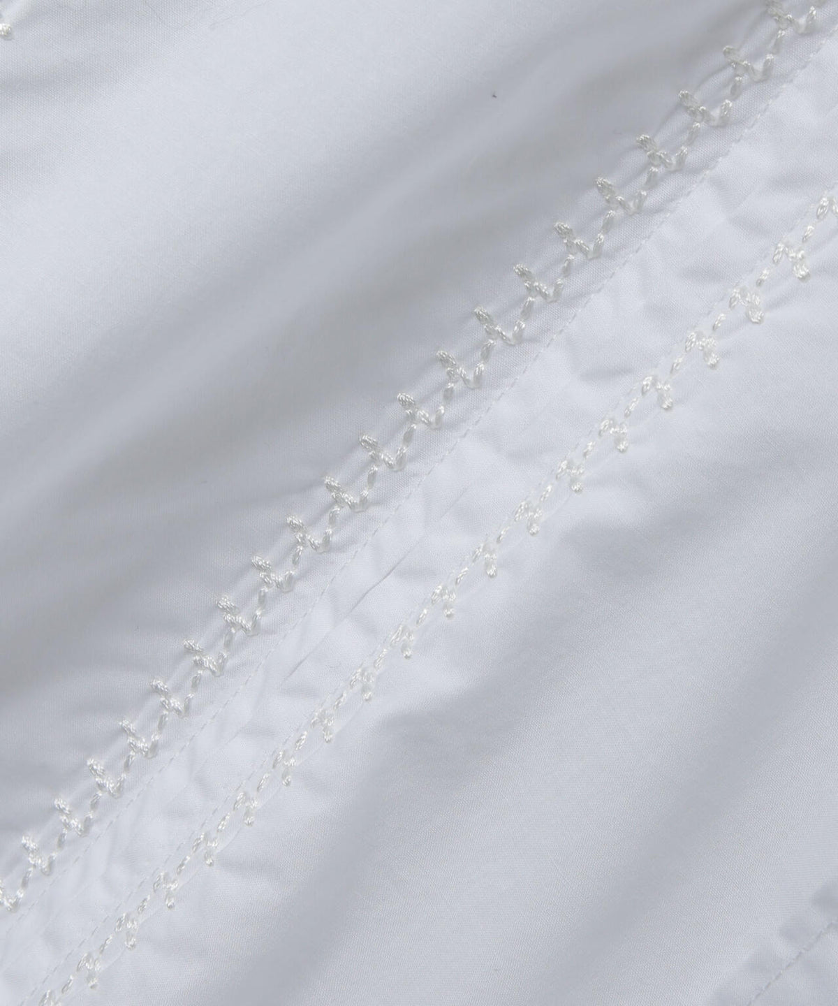 「HOTEL LACE」デザインステッチロングスリーブシャツ