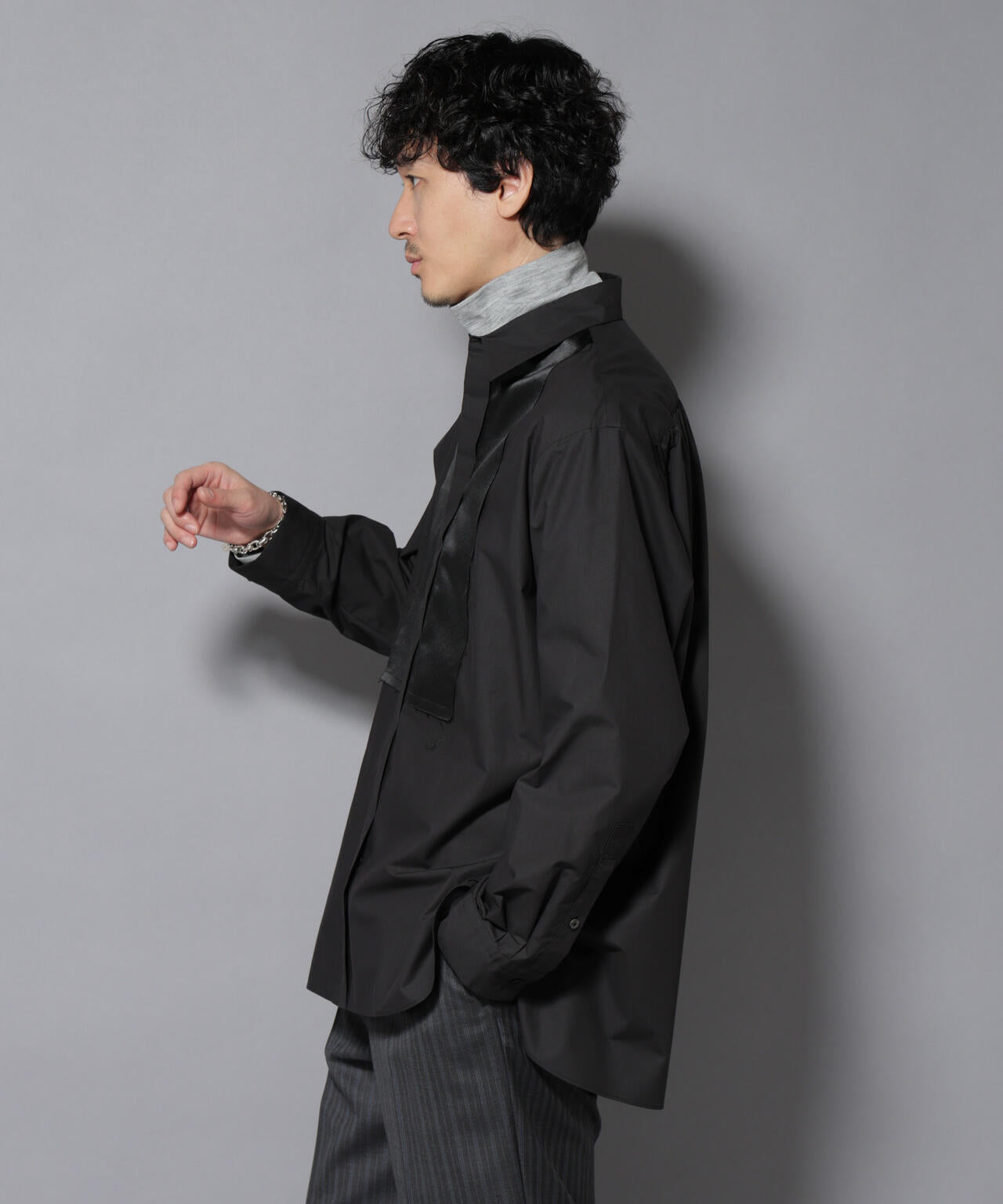 「ASSEMBLANC」シルク混ブザムシャツ