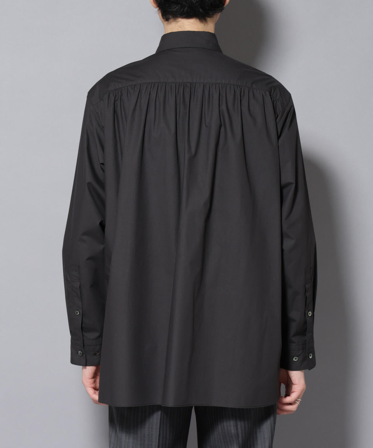 「ASSEMBLANC」シルク混ブザムシャツ