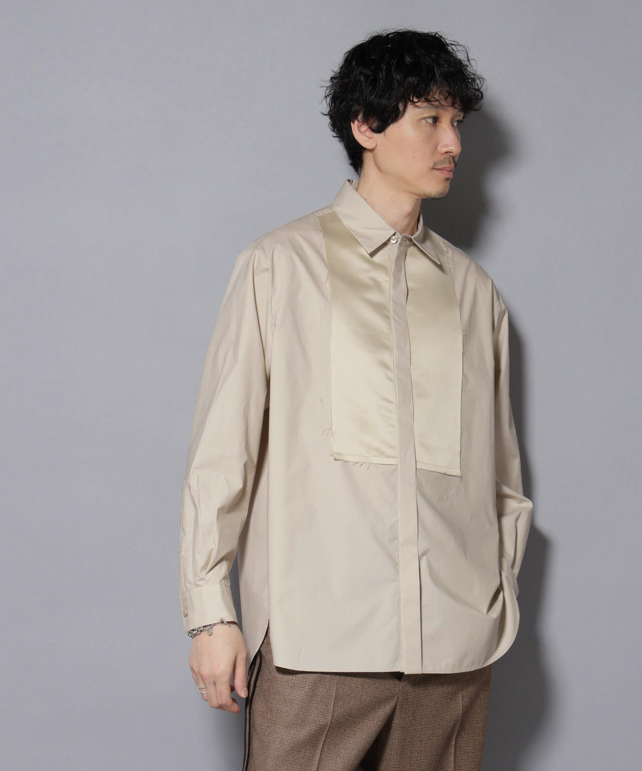 「ASSEMBLANC」シルク混ブザムシャツ