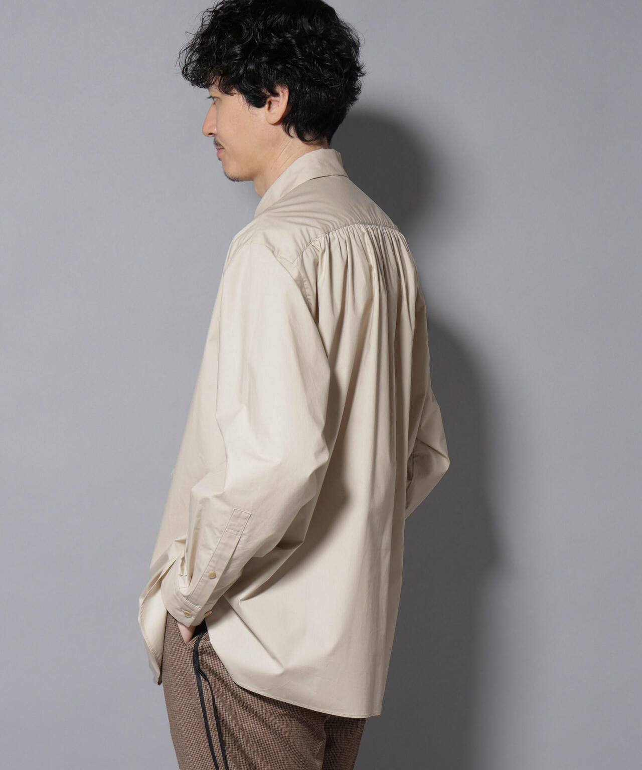 「ASSEMBLANC」シルク混ブザムシャツ