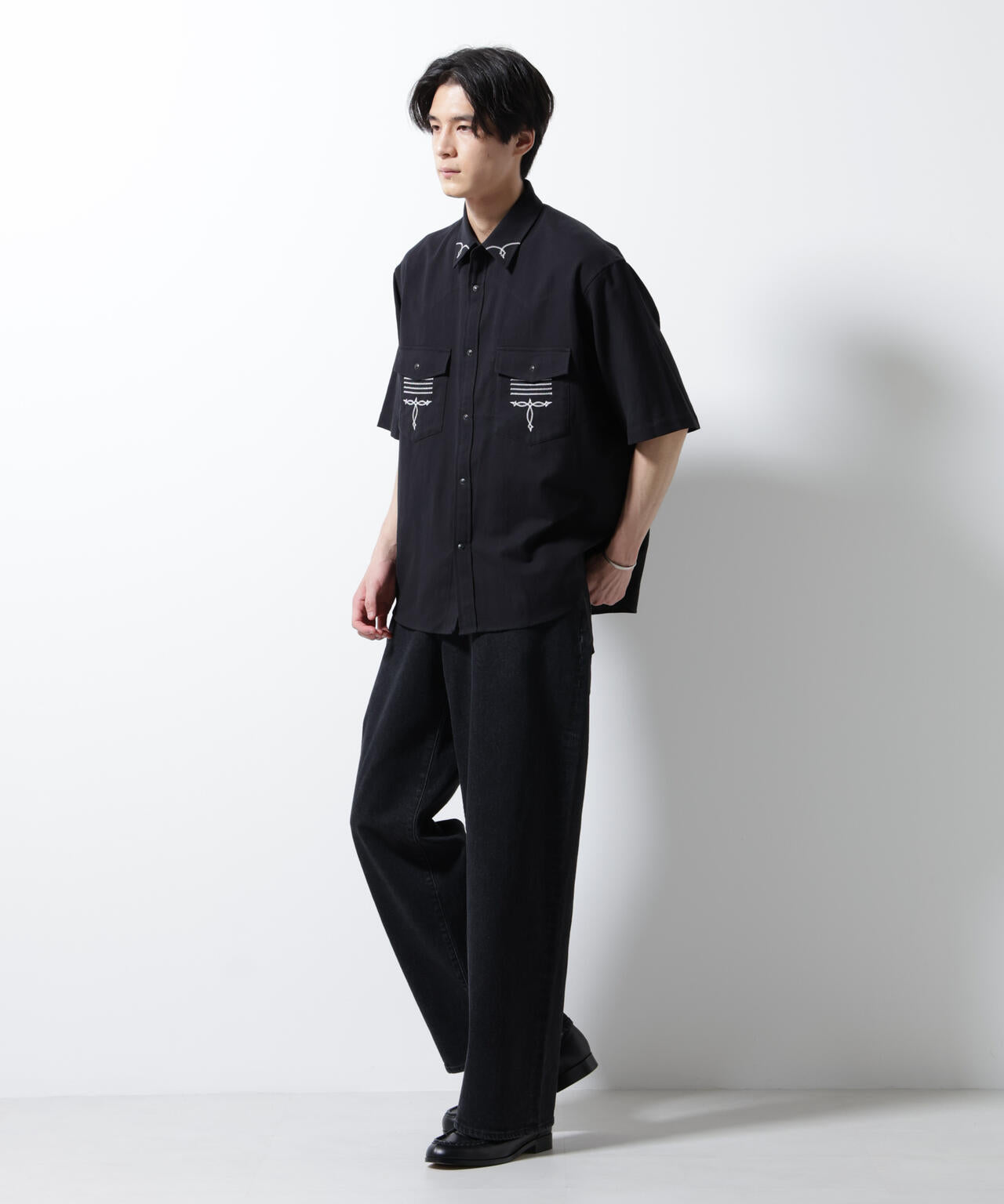 エンブロイダリー ウェスタンシャツ