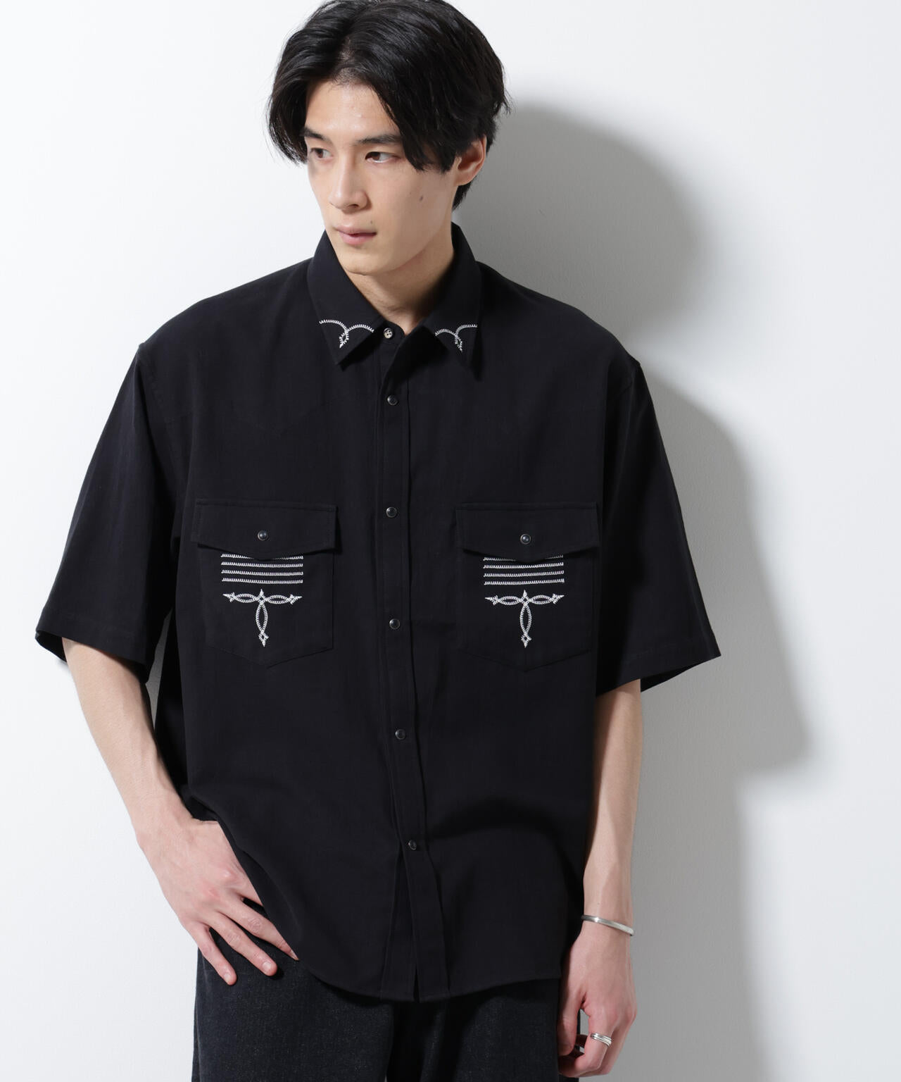 エンブロイダリー ウェスタンシャツ