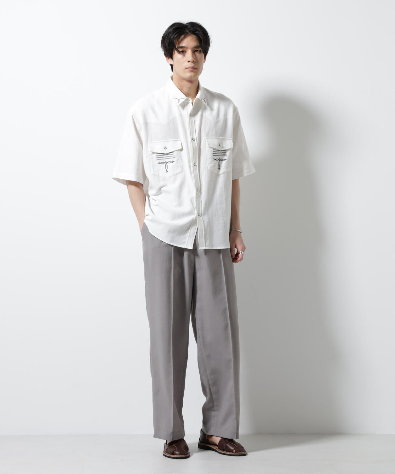 エンブロイダリー ウェスタンシャツ