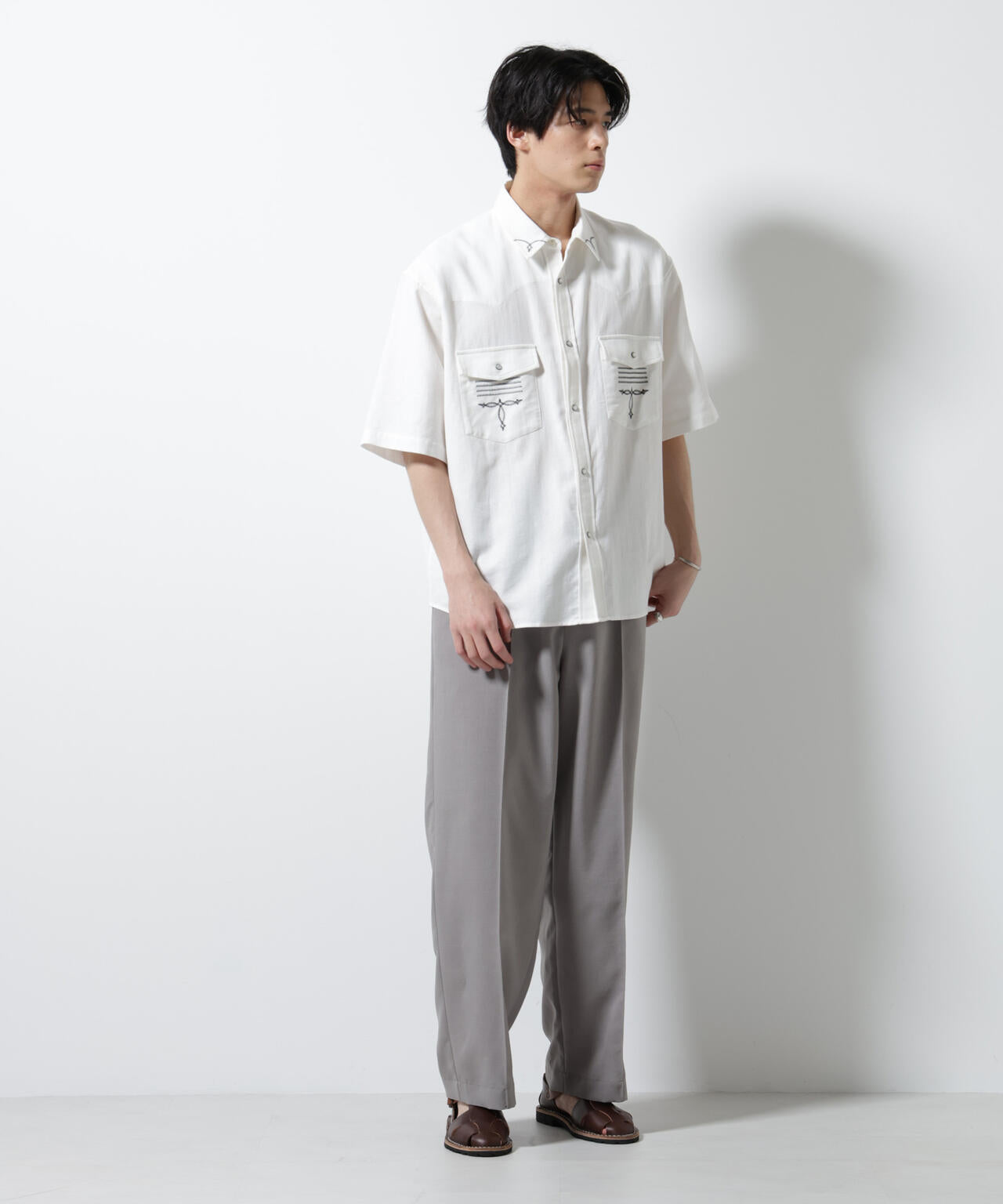 エンブロイダリー ウェスタンシャツ