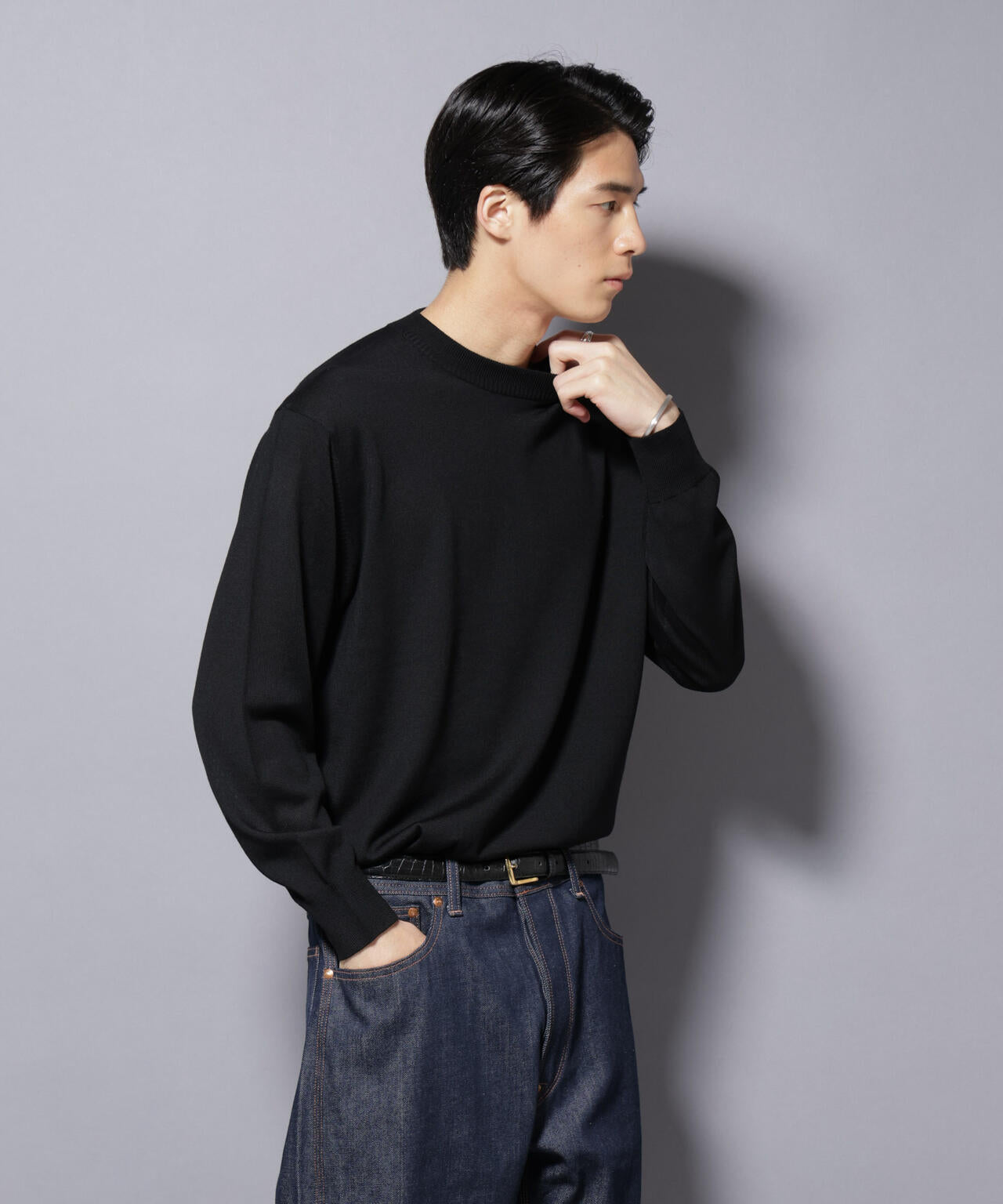 「毛玉レスニット」ファインゲージクルーネック