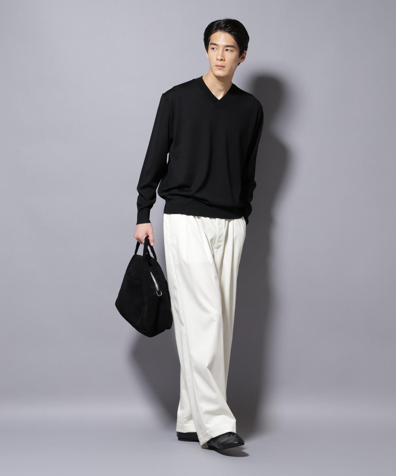 「毛玉レスニット」ファインゲージVネック